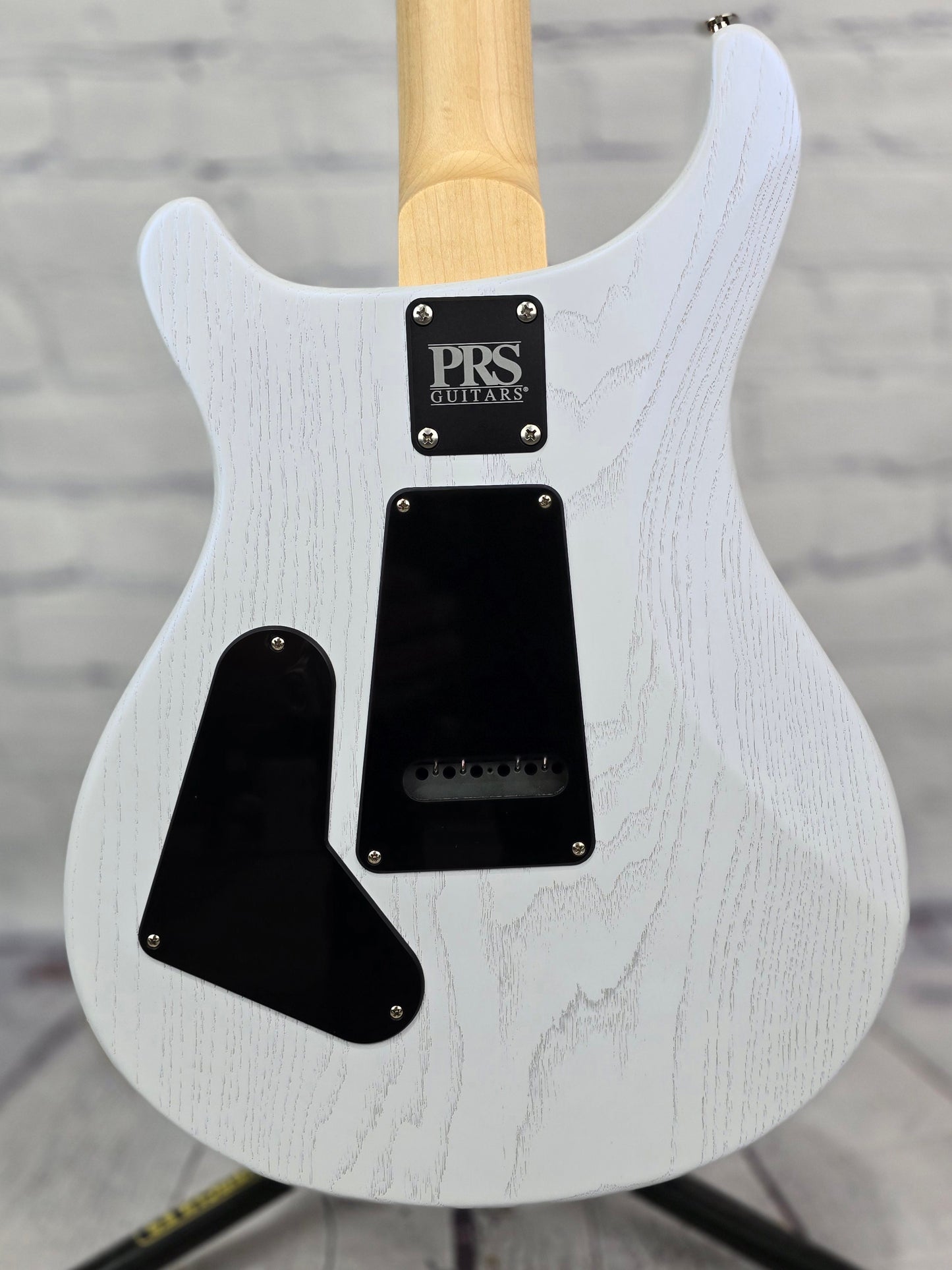 Paul Reed Smith PRS CE24-08 Ash Limited Edition Electric Guitar Pearl White