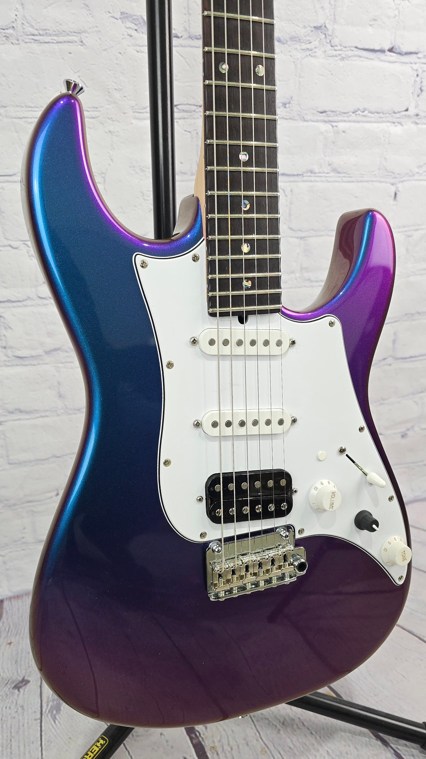 USED James Tyler Studio Elite 6 String Electric Guitar Blue-Purple-Red Color Shift