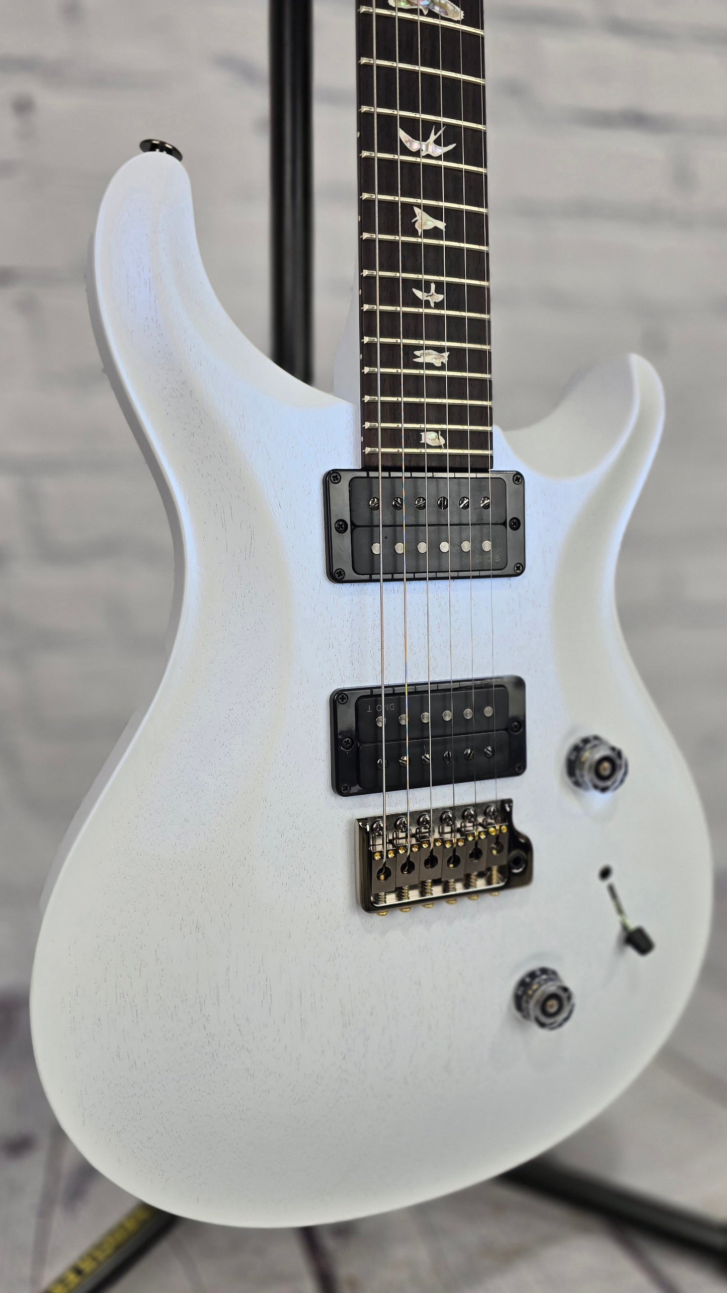 Paul Reed Smith PRS Standard 24 Core 6 String Electric Guitar Pearl White