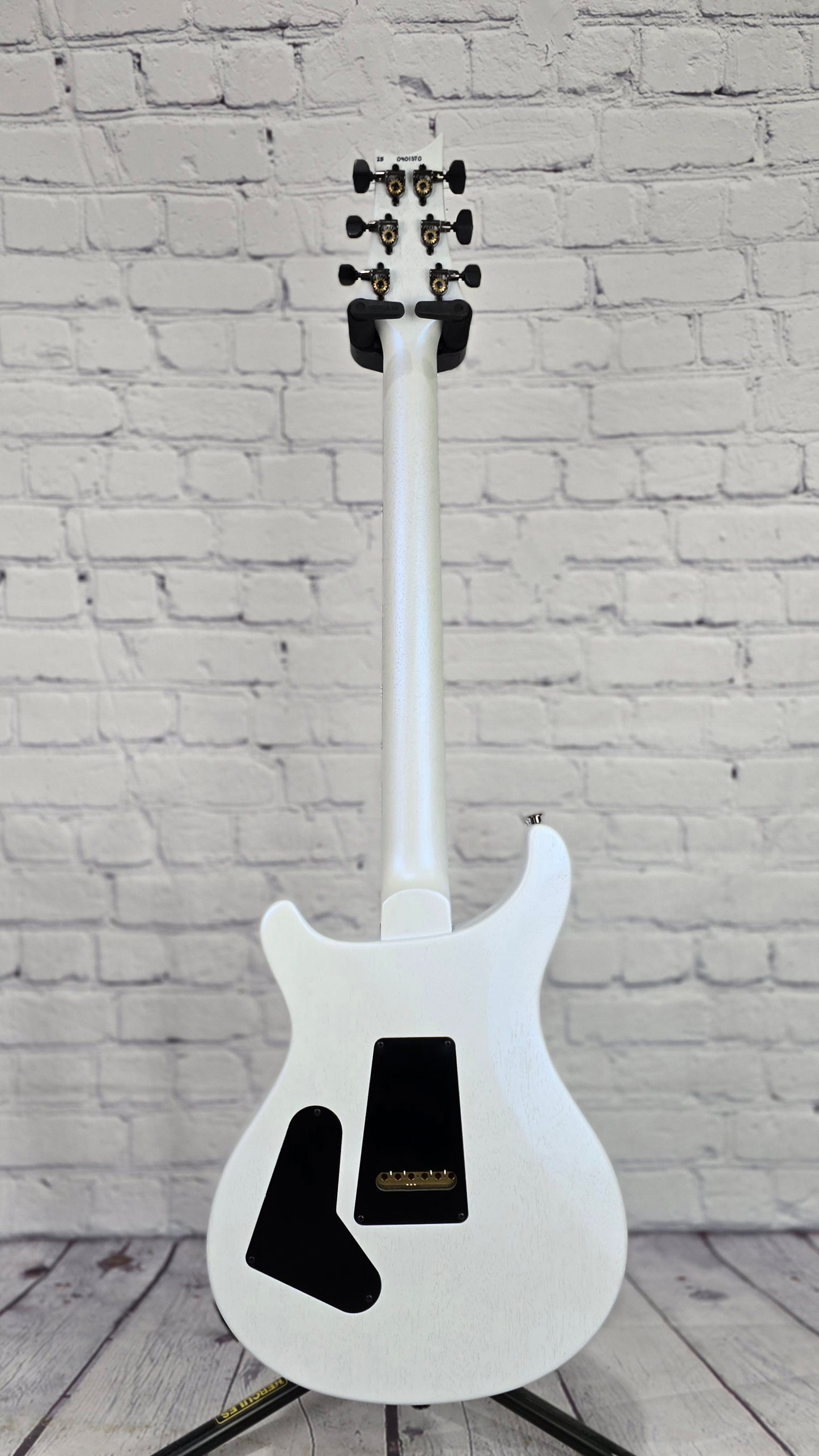 Paul Reed Smith PRS Standard 24 Core 6 String Electric Guitar Pearl White