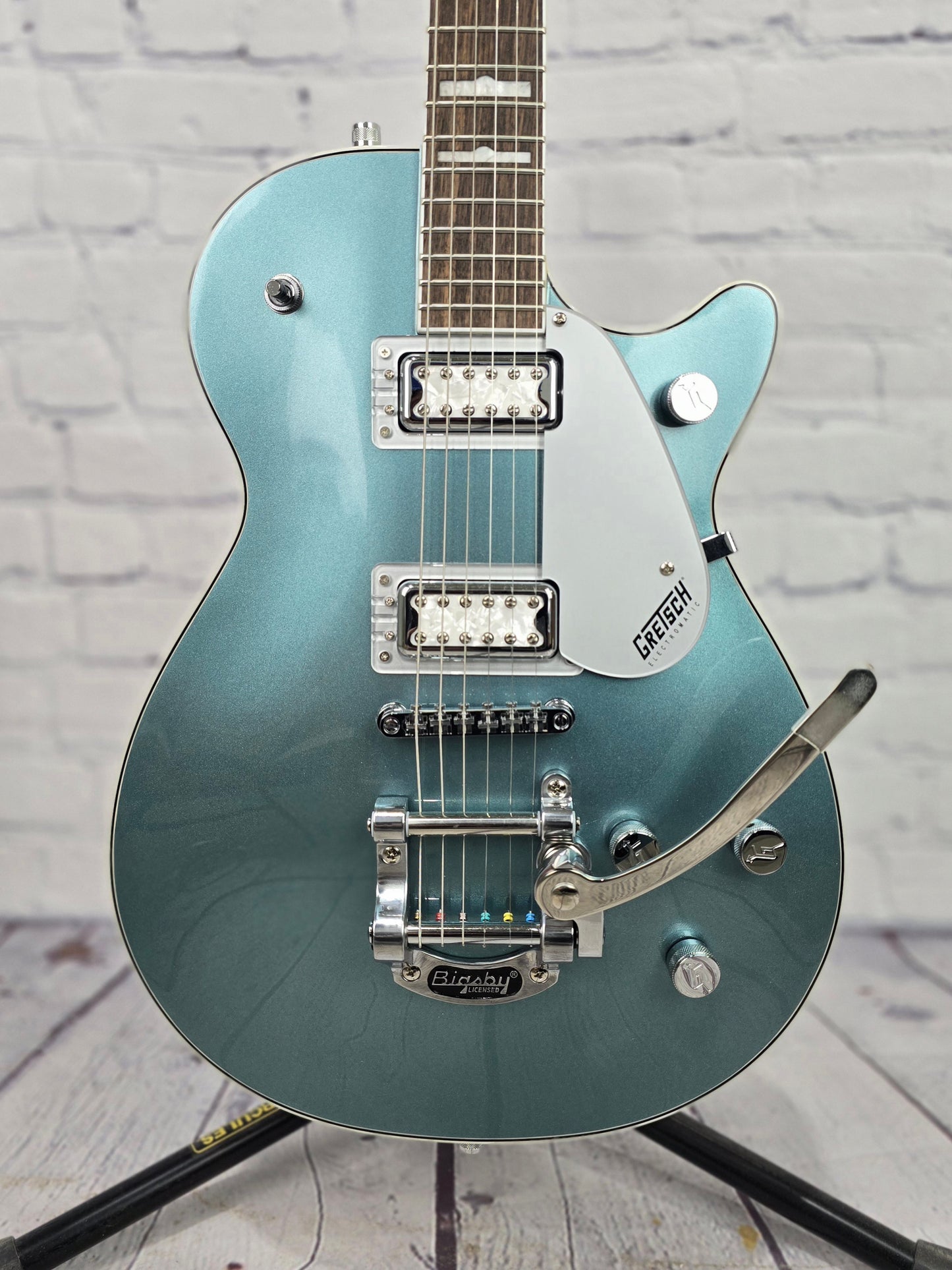 USED Gretsch G5230T-140 Electromatic Jet 6 String Electric Guitar Pearl Stone