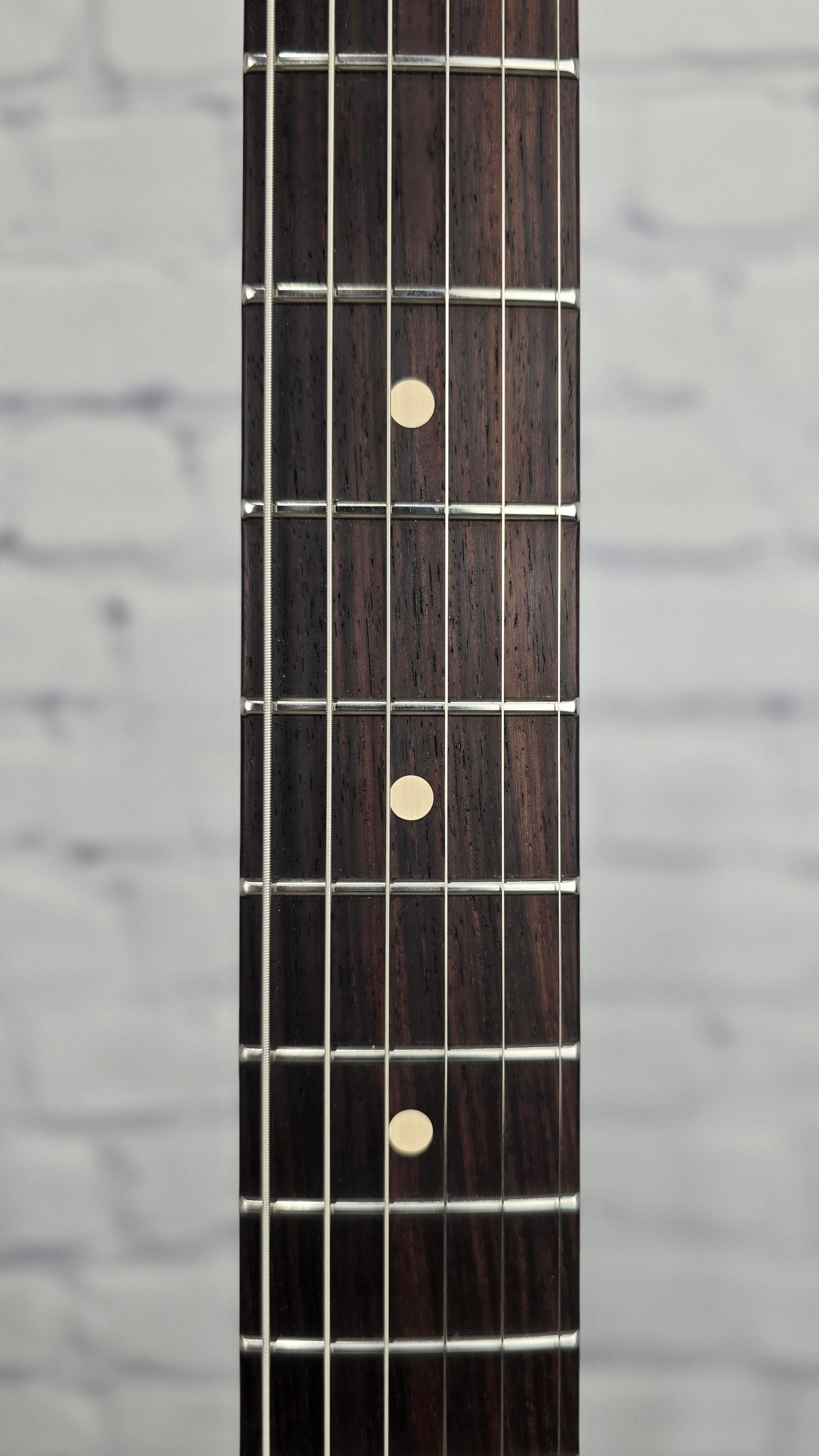Anderson Guitarworks The Classic 6 String Electric Guitar 3 Tone Sunburst
