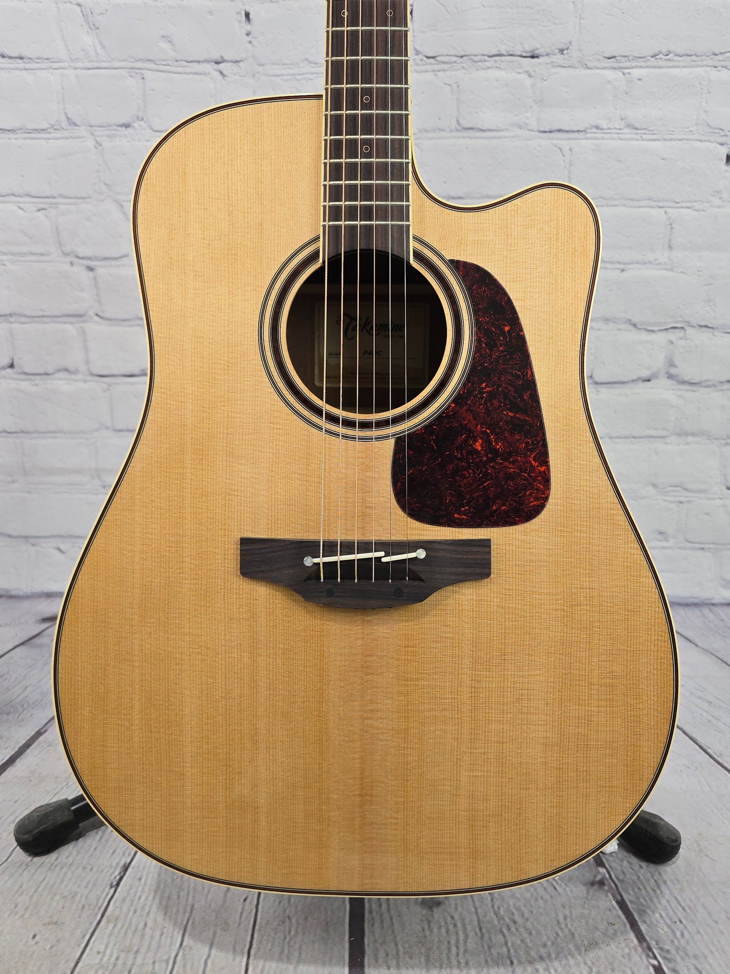 Takamine Pro Series P4DC Dreadnaught Acoustic Guitar Natural Gloss