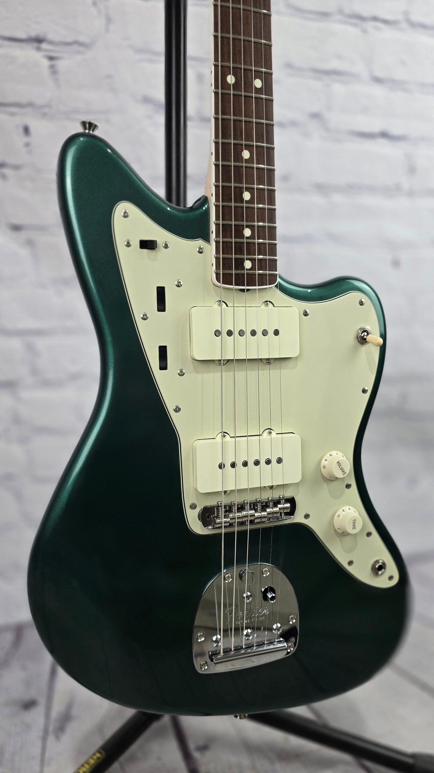 USED Fender FSR Jazzmaster 60s Traditional Electric Guitar Sherwood Green Metallic