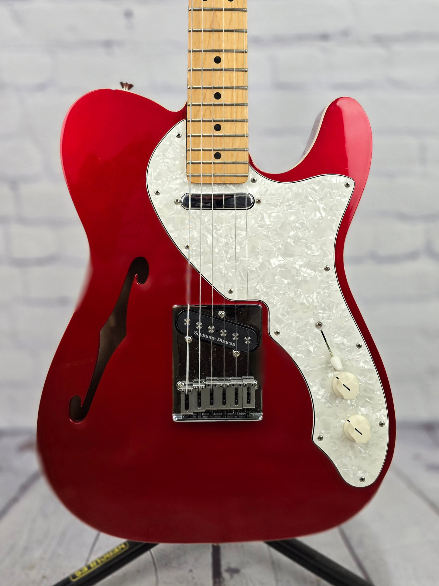 USED Fender Mexican Thinline Telecaster Candy Apple Red Duncan Quarter Pounder