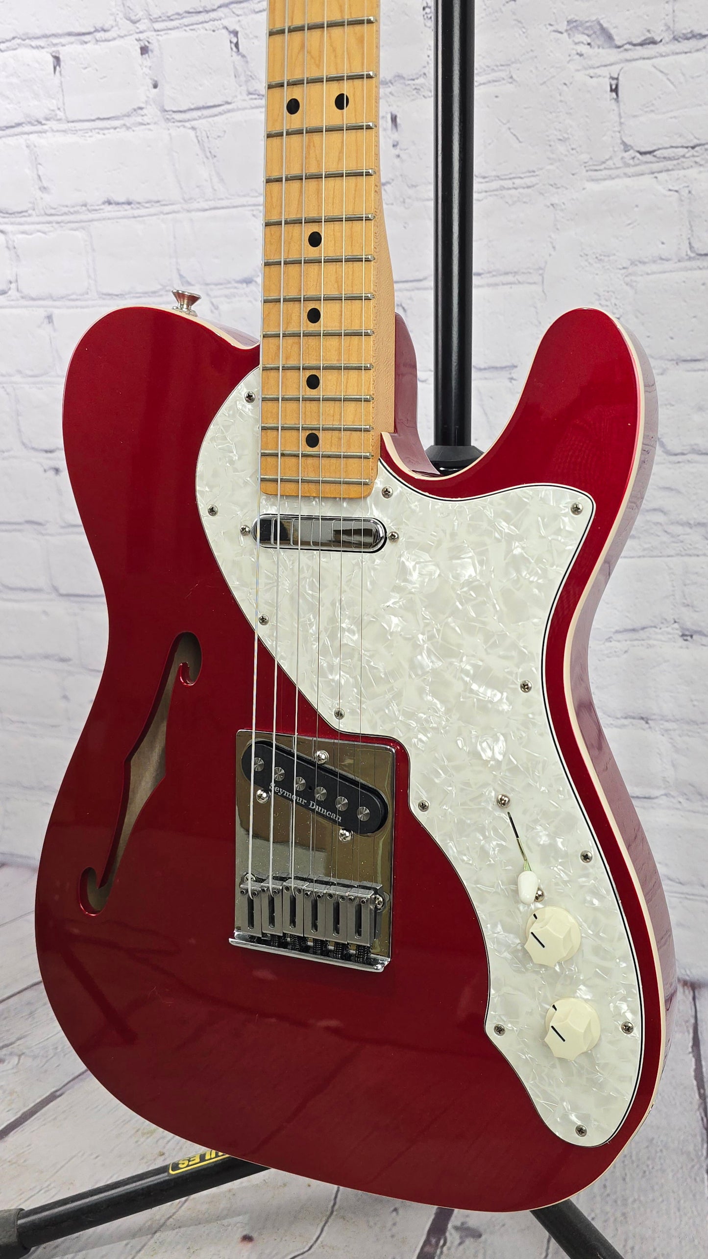 USED Fender Mexican Thinline Telecaster Candy Apple Red Duncan Quarter Pounder