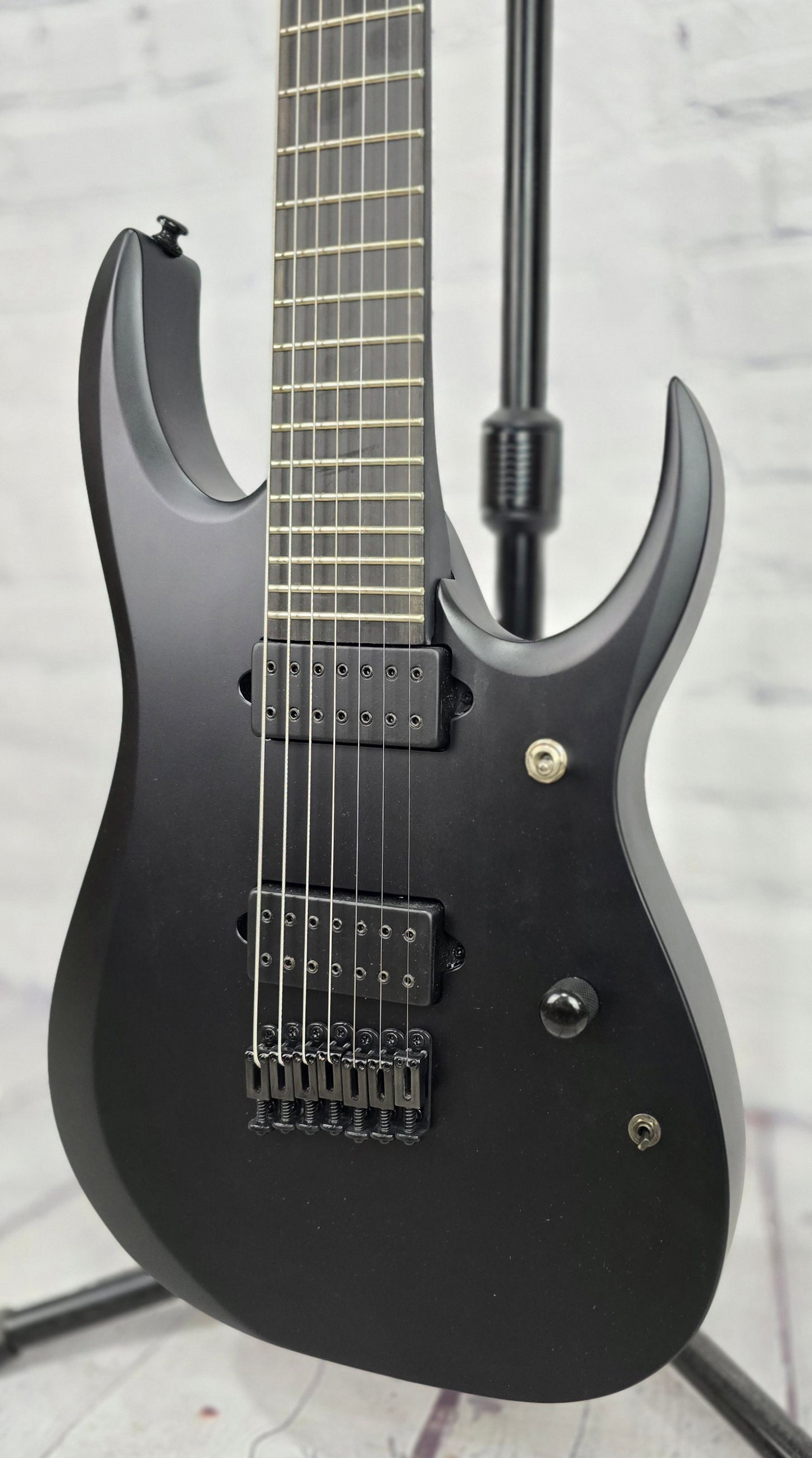 Ibanez Iron Label RGDRB71 BKF 7 String 26.5" Electric Guitar Black Flat
