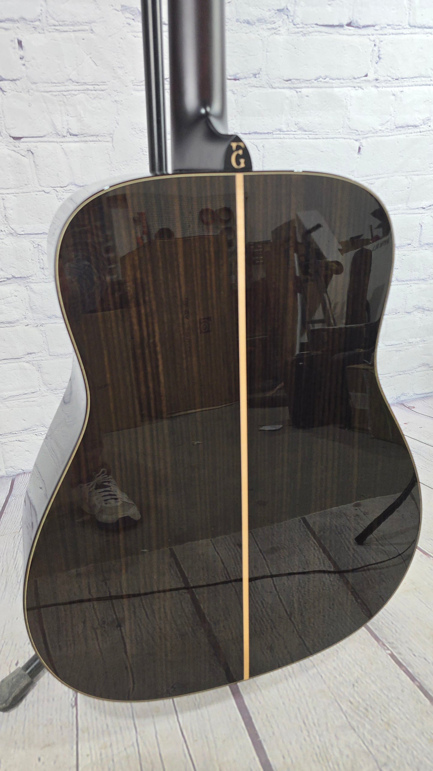 Yamaha FG9 RX Dreadnaught Acoustic Guitar Spruce Rosewood w/Atmosfeel Pickup