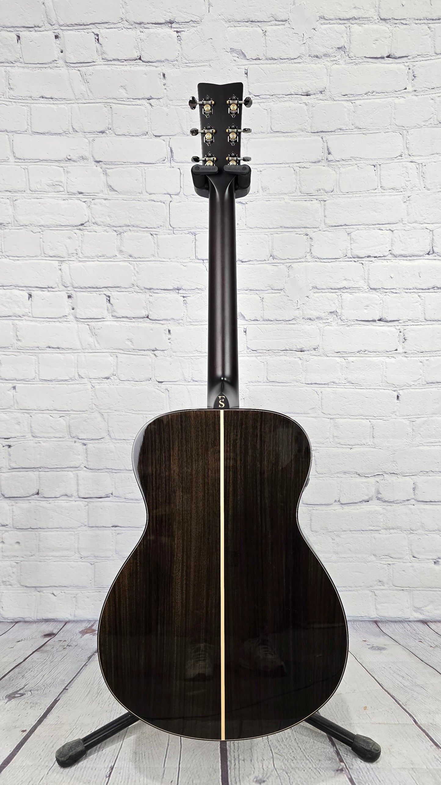 Yamaha FS9 RX Concert Acoustic Guitar Spruce Rosewood w/Atmosfeel Pickup