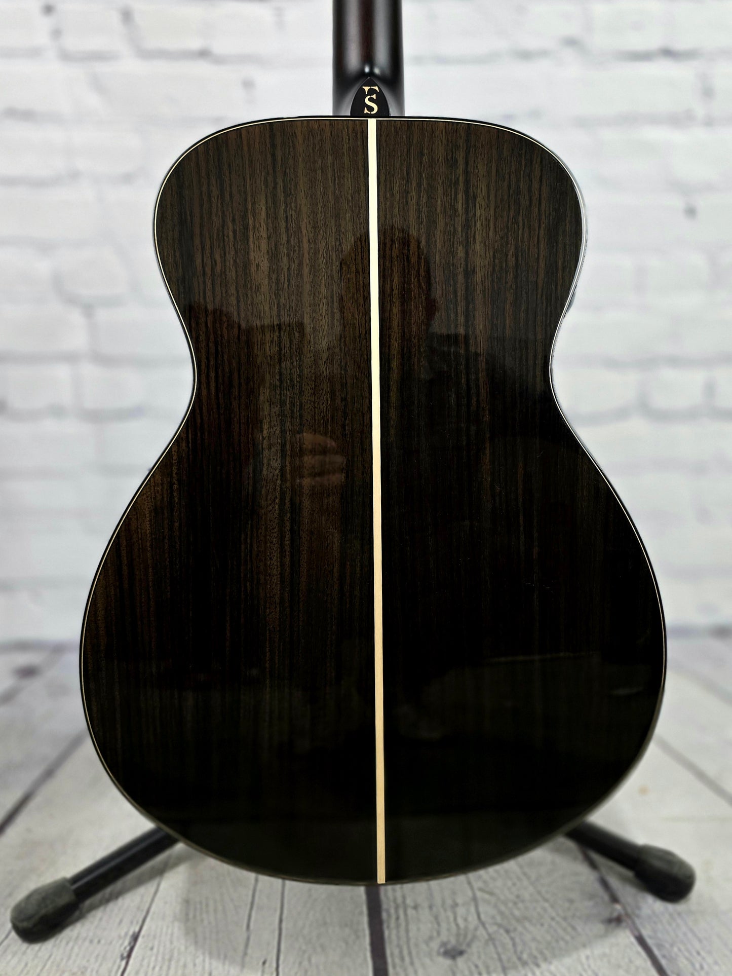 Yamaha FS9 RX Concert Acoustic Guitar Spruce Rosewood w/Atmosfeel Pickup