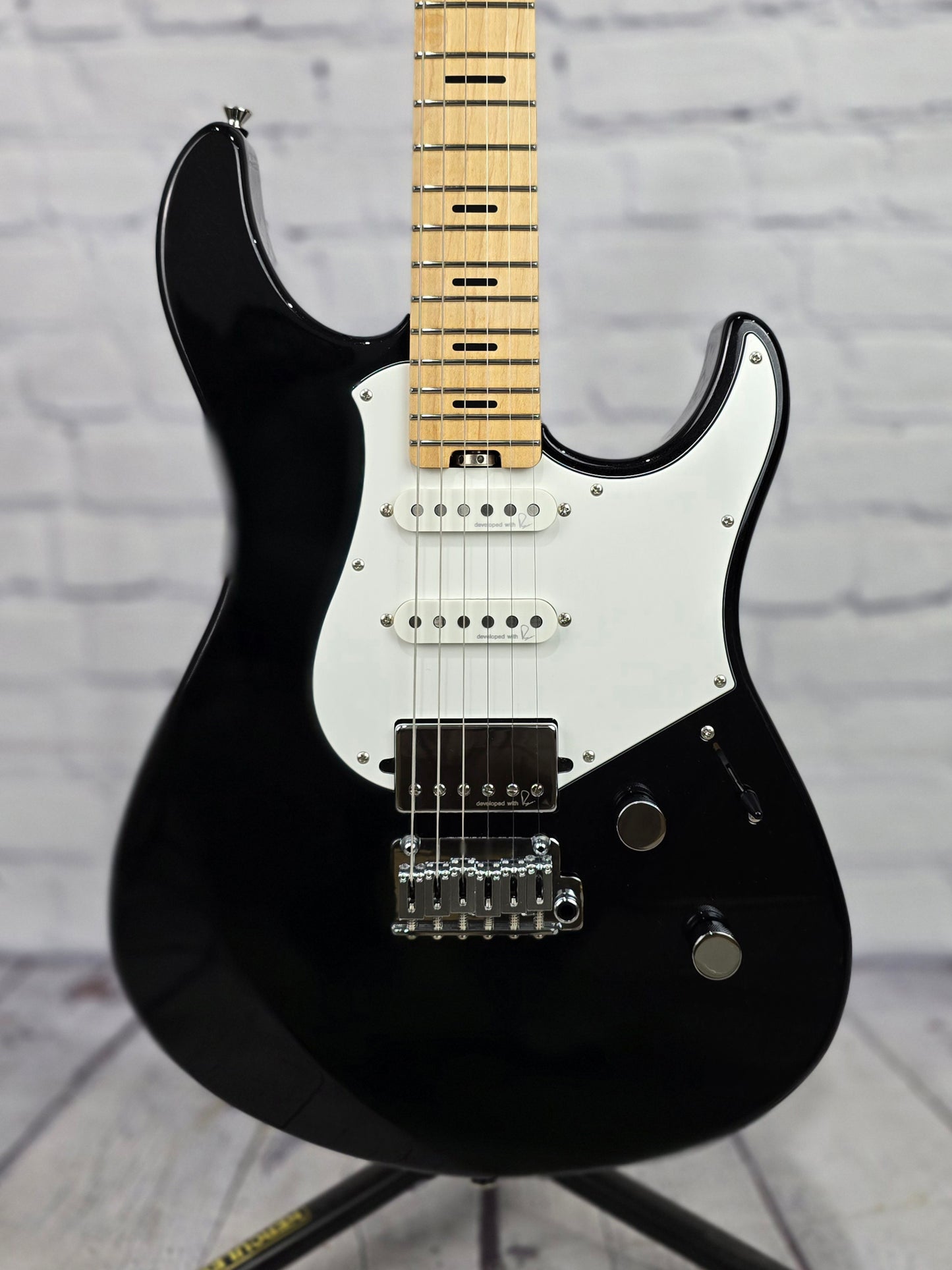 Yamaha Pacifica Professional PACP12M BM 6 String Electric Guitar Black Metallic Maple