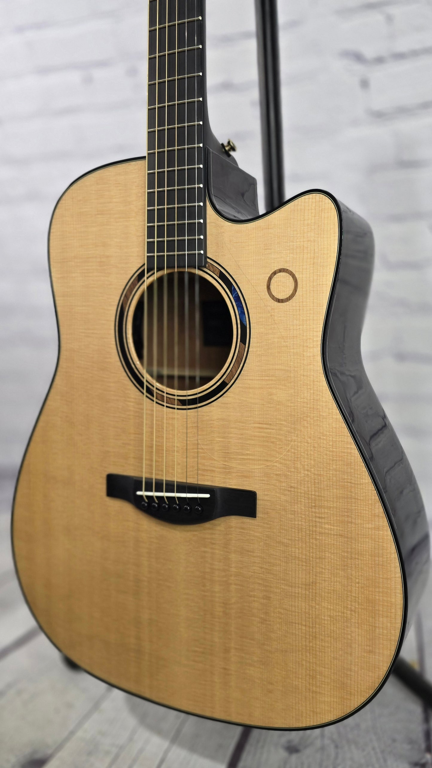 Yamaha TransAcoustic TAG3C Dreadnaught Acoustic Guitar Natural