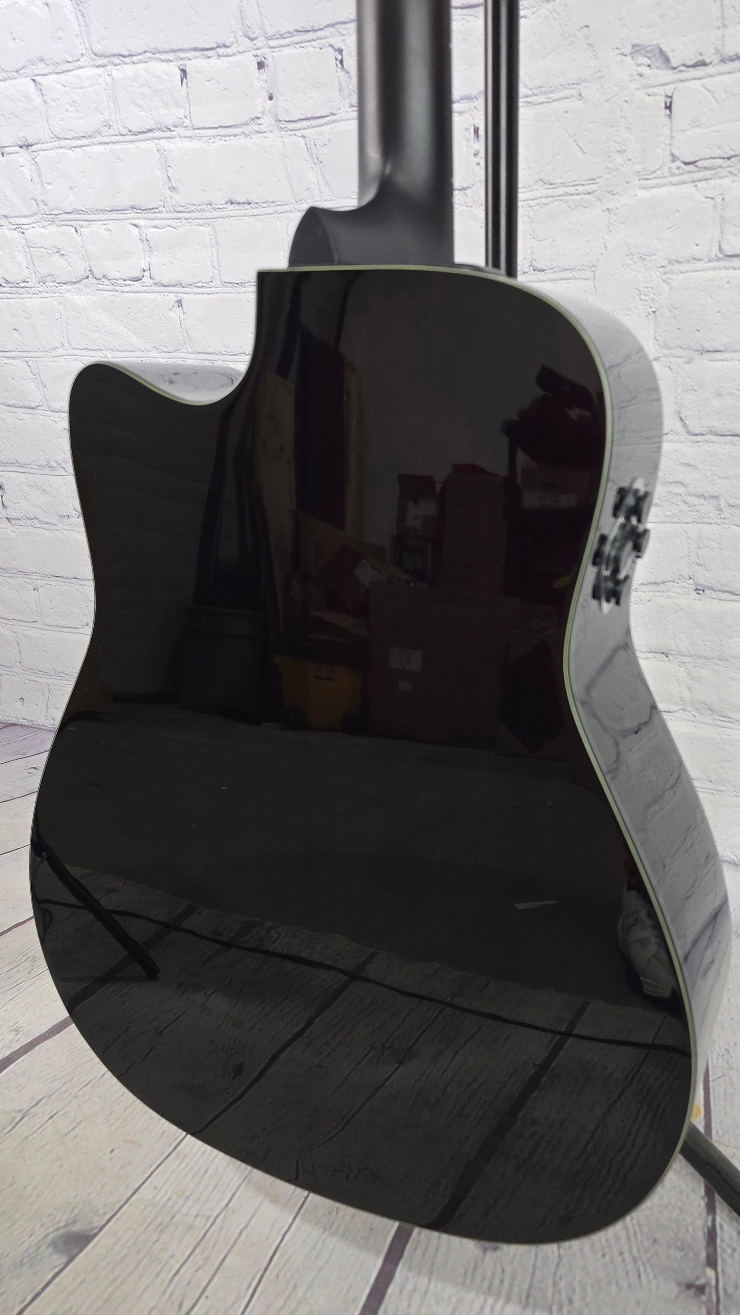 Yamaha TransAcoustic TAG3C Dreadnaught Acoustic Guitar Natural