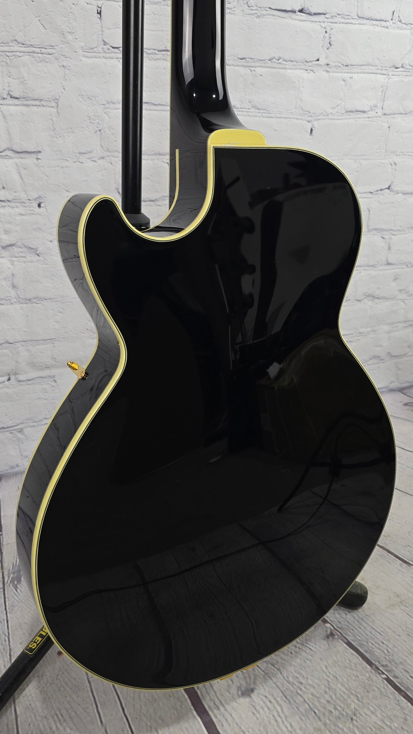 Ibanez GB10 BK George Benson Signature Hollow Body Electric Guitar Black