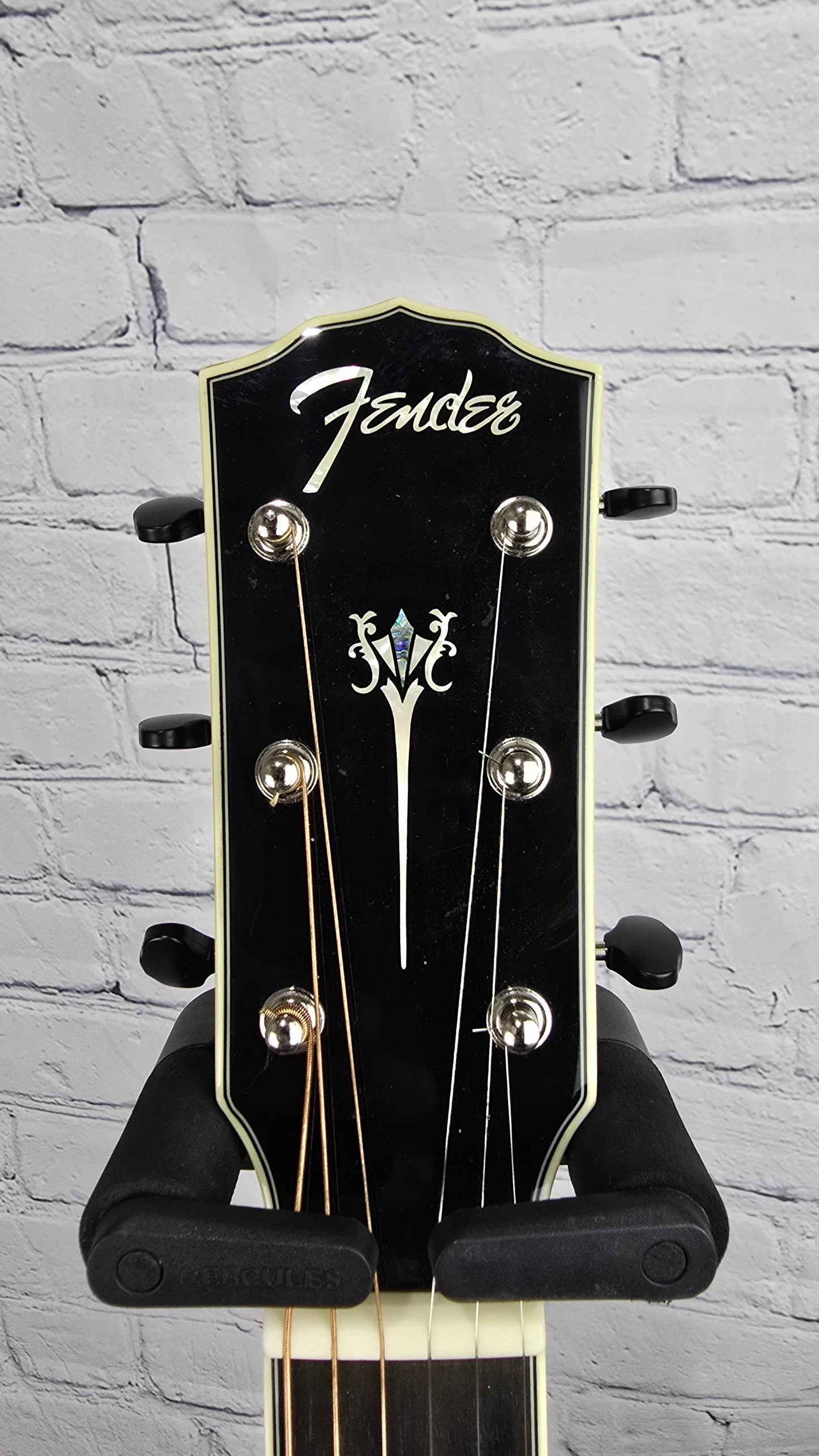 USED Fender Paramount PM-2 Deluxe 12 Fret Parlour Guitar Sunburst