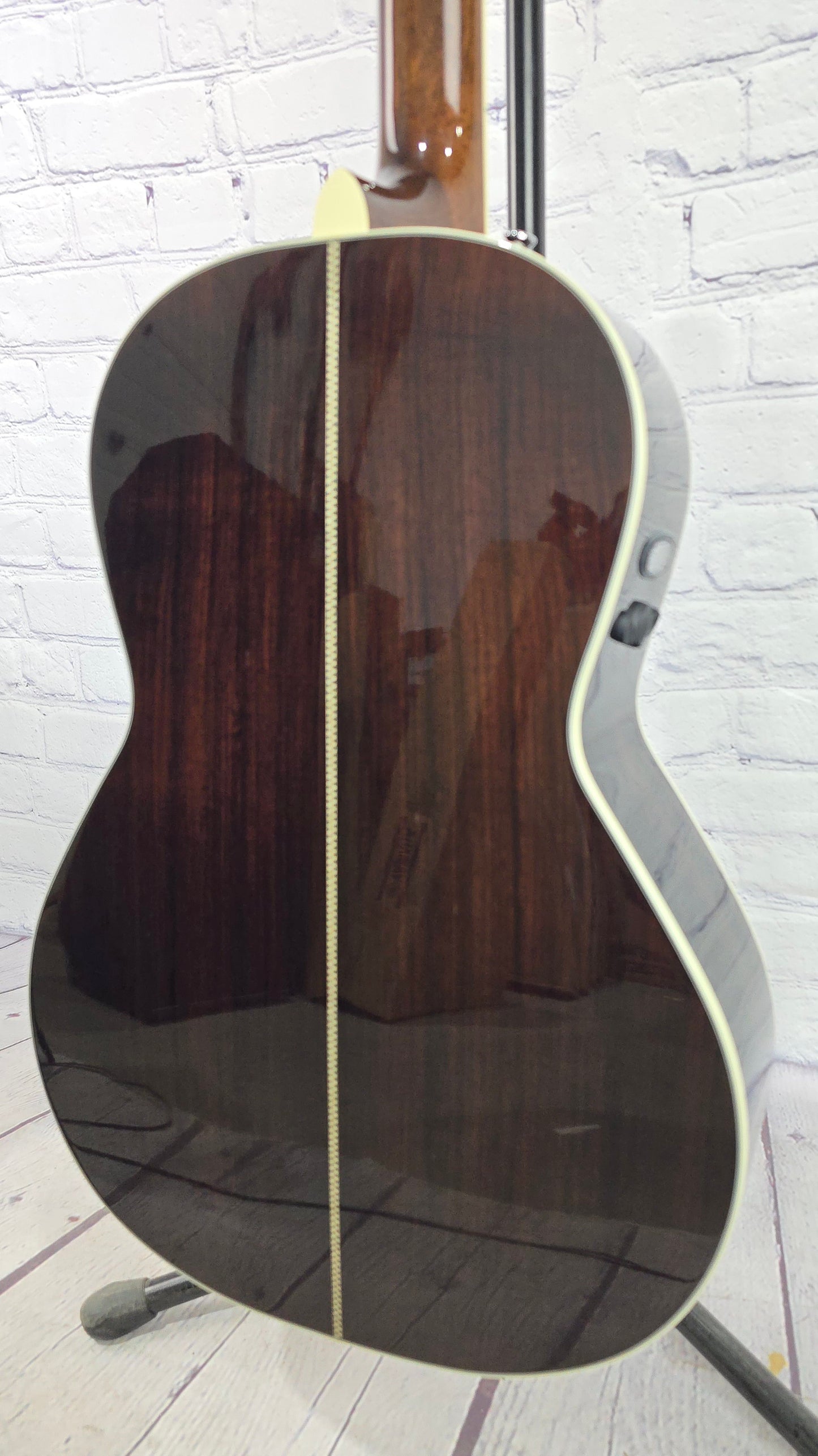 USED Fender Paramount PM-2 Deluxe 12 Fret Parlour Guitar Sunburst