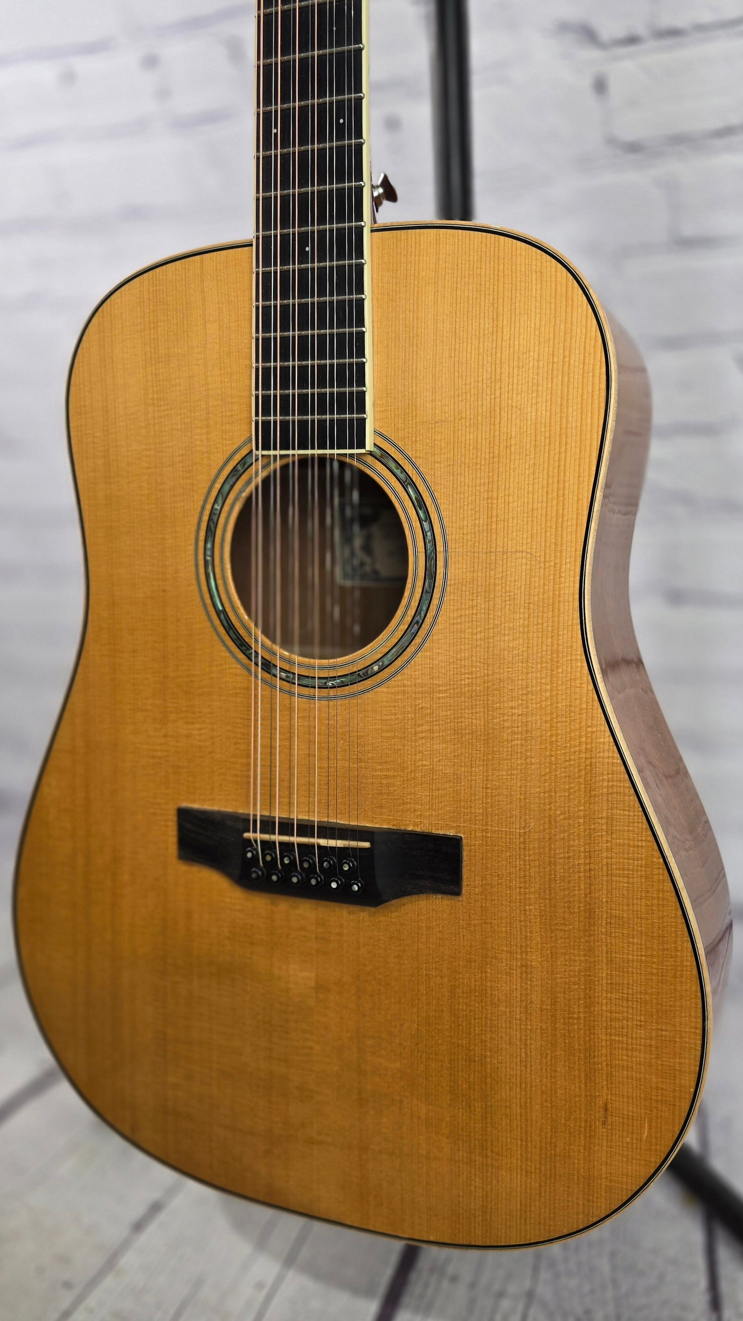 USED Larrivee D-05 Mahogany 12 String Acoustic Guitar Natural Spruce