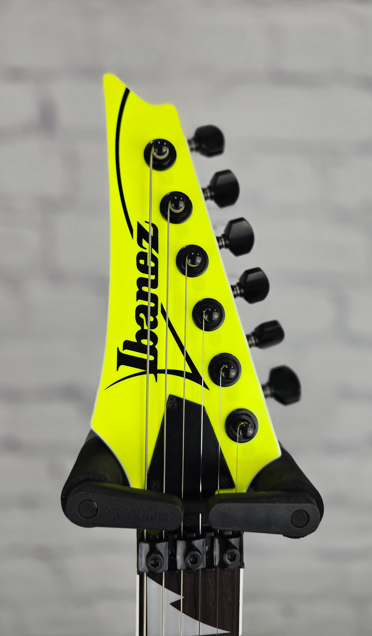 Ibanez Genesis RG565R DY 6 String Electric Guitar Desert Yellow LIMITED EDITIONe