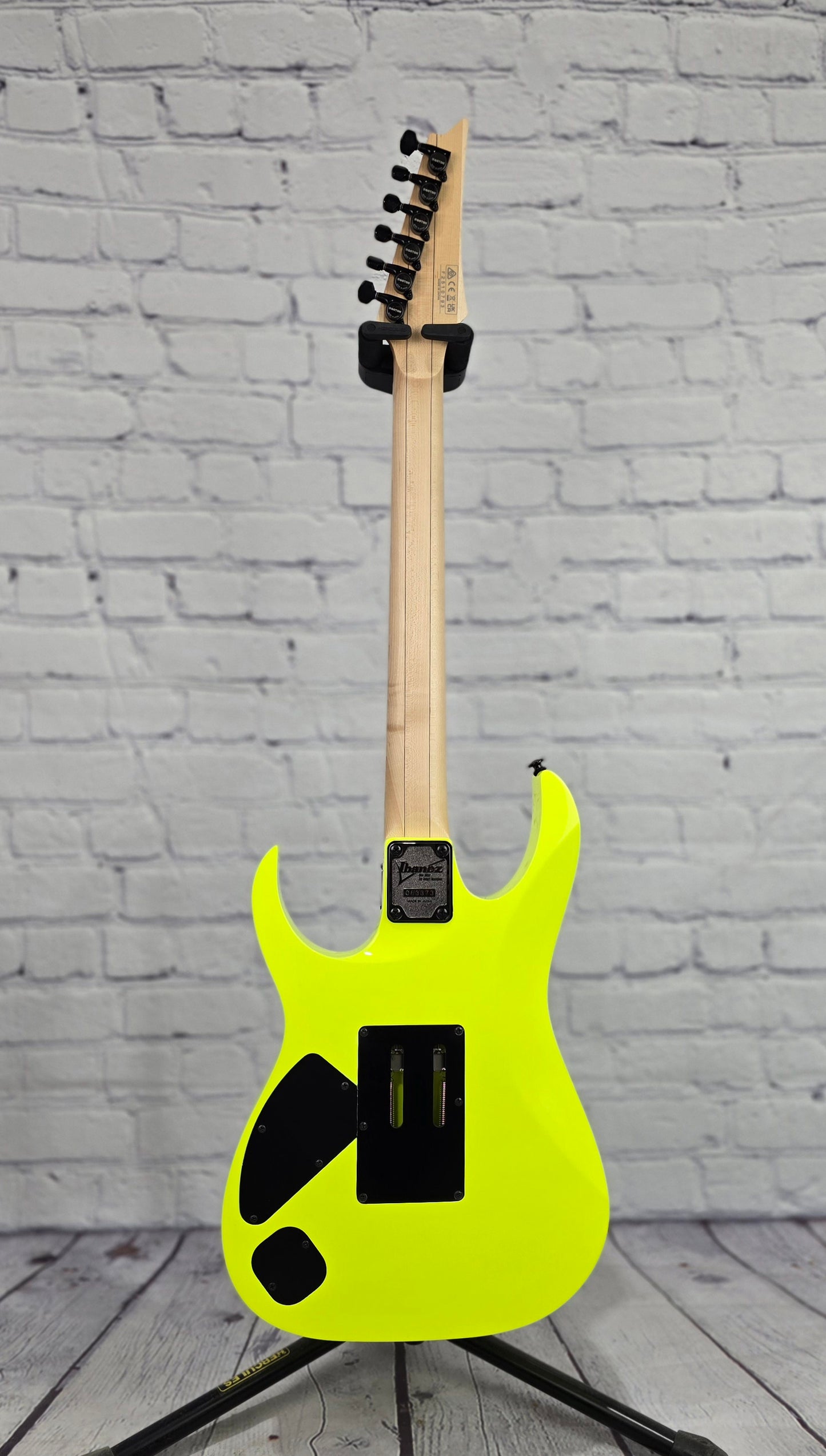 Ibanez Genesis RG565R DY 6 String Electric Guitar Desert Yellow LIMITED EDITIONe