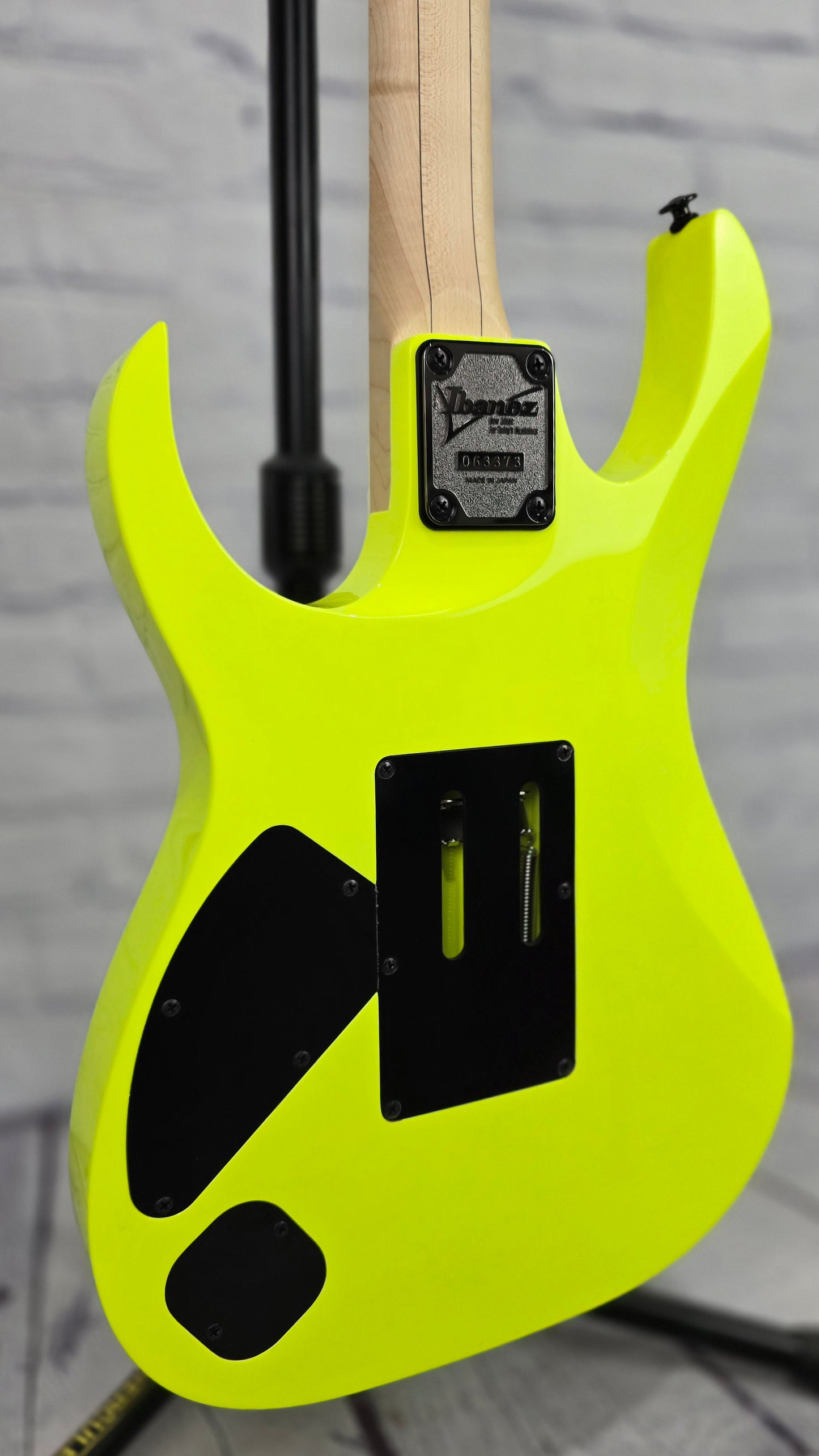 Ibanez Genesis RG565R DY 6 String Electric Guitar Desert Yellow LIMITED EDITIONe