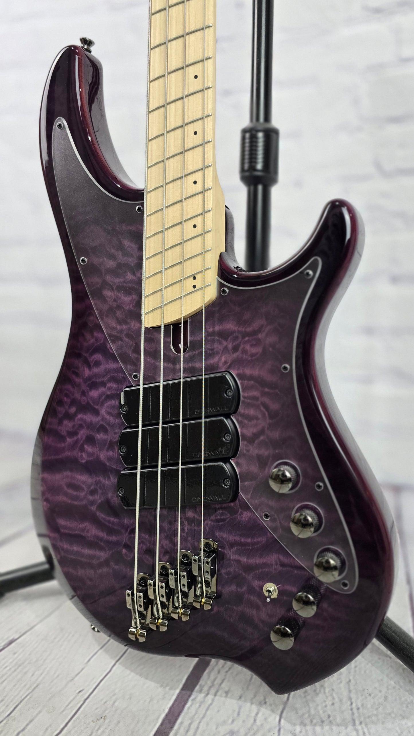 Dingwall Combustion C3 Nashville 4 String Multiscale Bass Ultra Violet Quilt