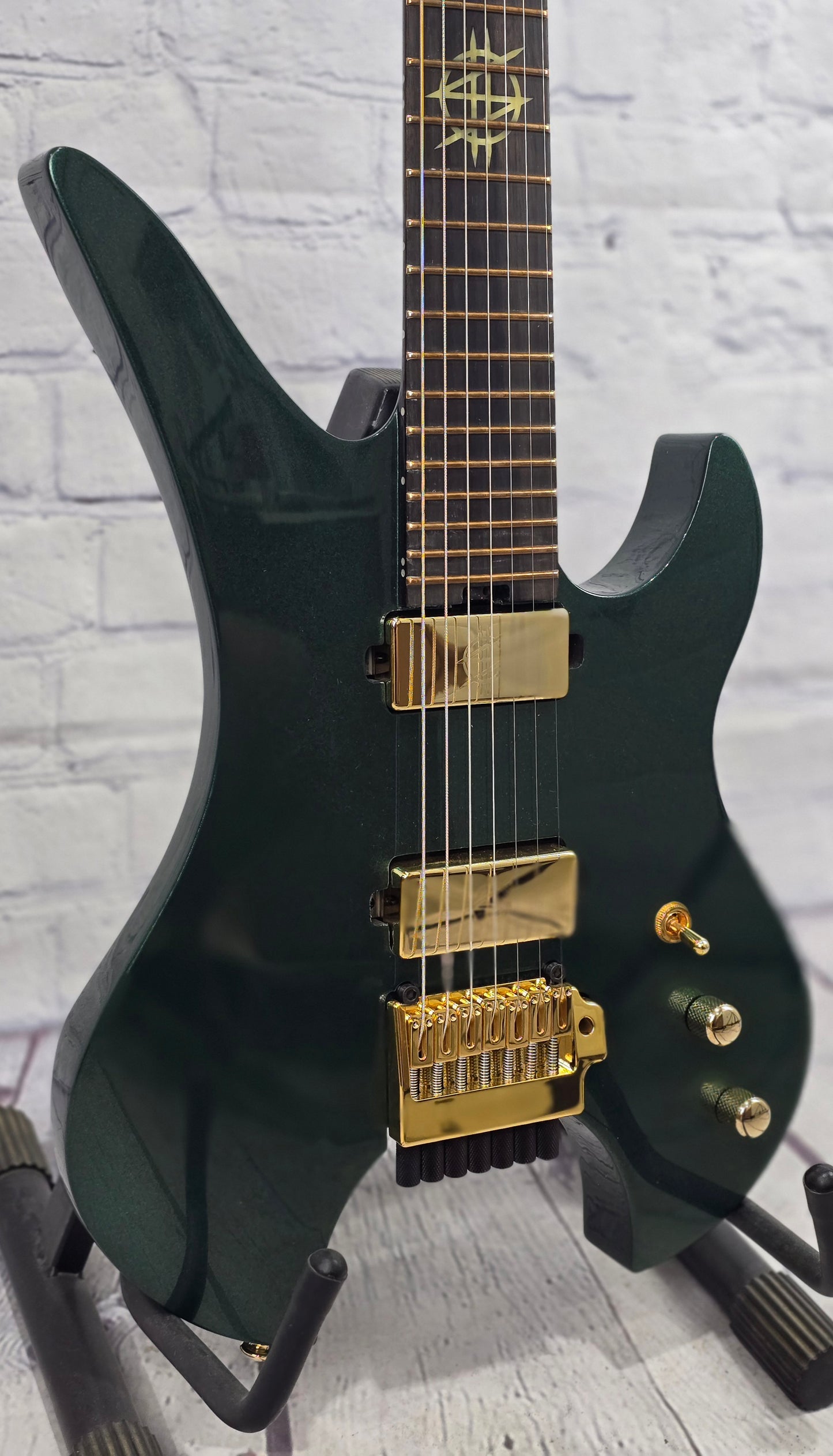 Schecter Synyster Gates Custom 7 TR Headless Electric Guitar Oak Green Metallic 2111-SHC