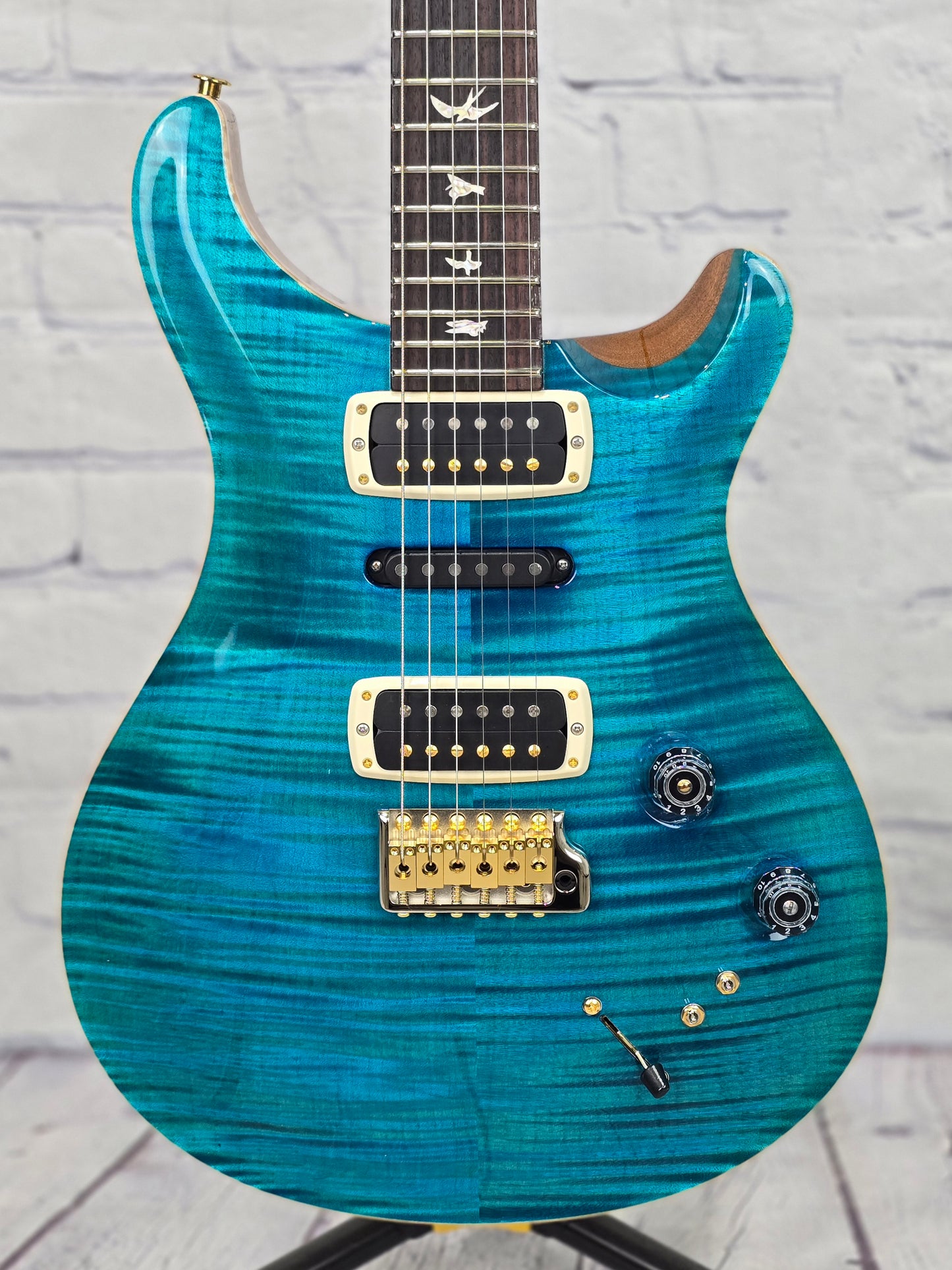 Paul Reed Smith PRS Modern Eagle V 10 Top 6 String Electric Guitar Carroll Blue