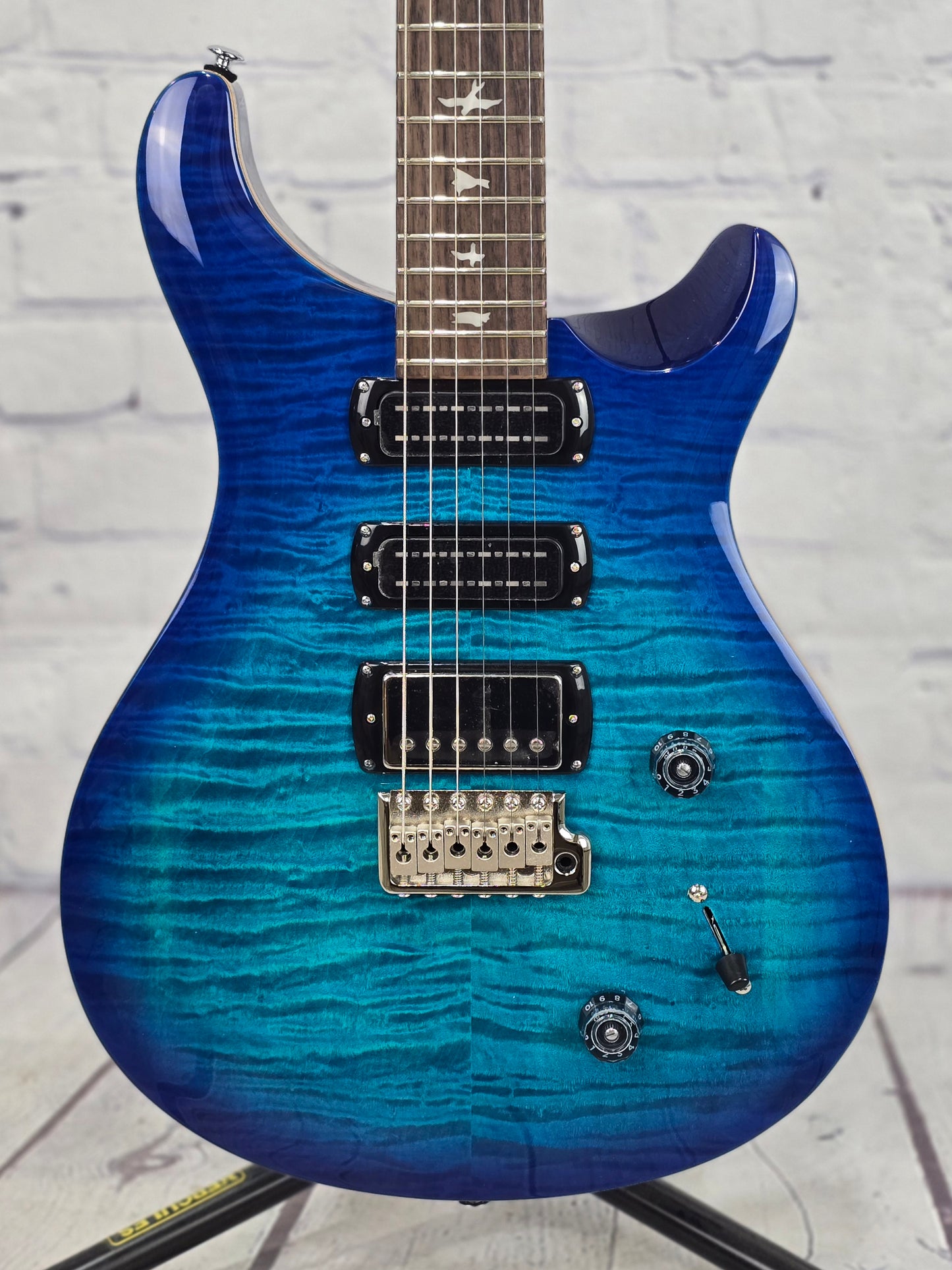 Paul Reed Smith PRS Guitars SE Studio 6 String Electric Guitar Lake Blue