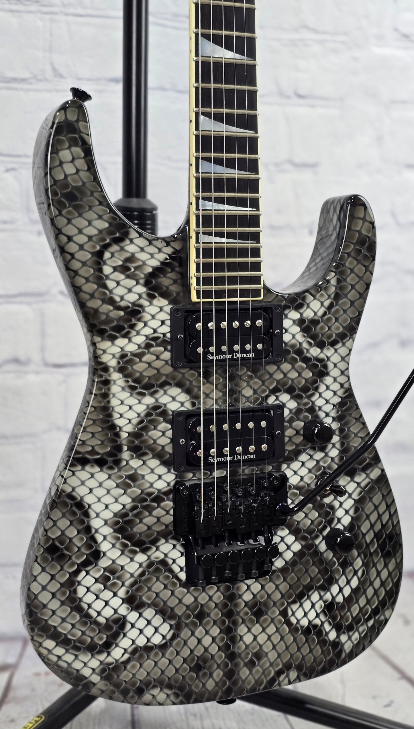 USED Jackson USA SL2H 6 String Electric Guitar Snakeskin