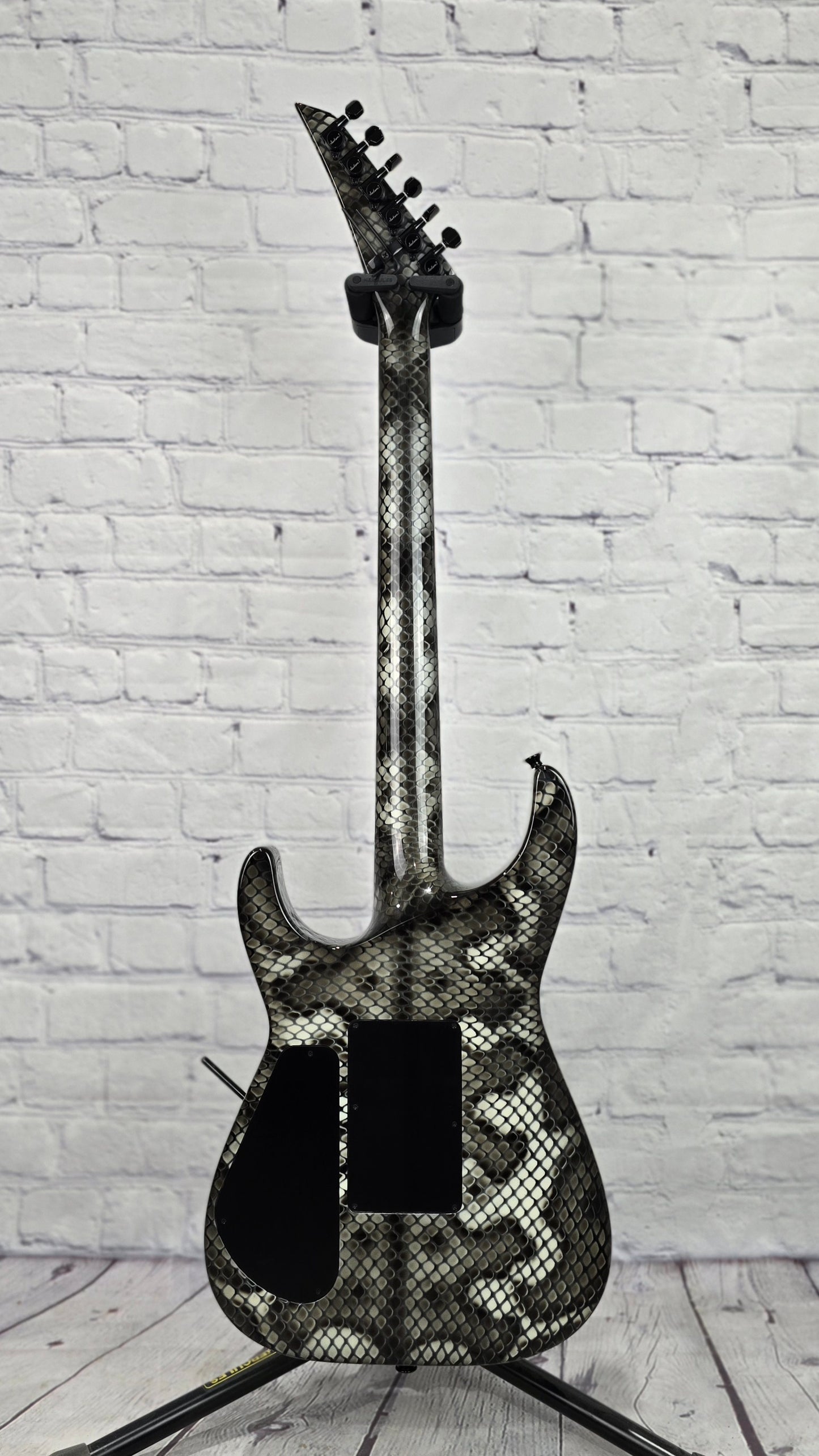 USED Jackson USA SL2H 6 String Electric Guitar Snakeskin