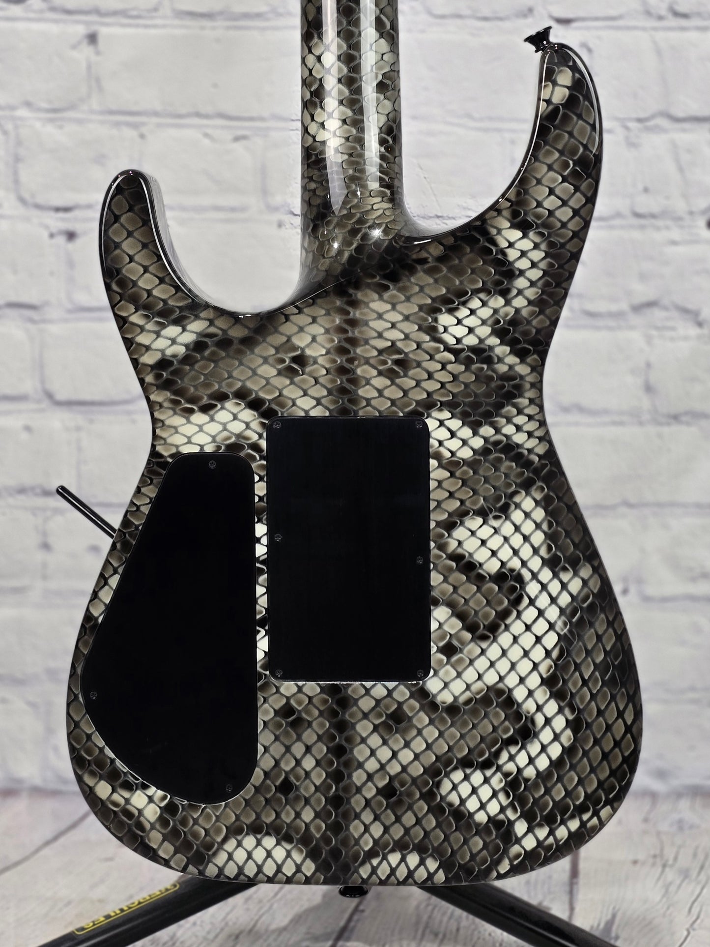 USED Jackson USA SL2H 6 String Electric Guitar Snakeskin