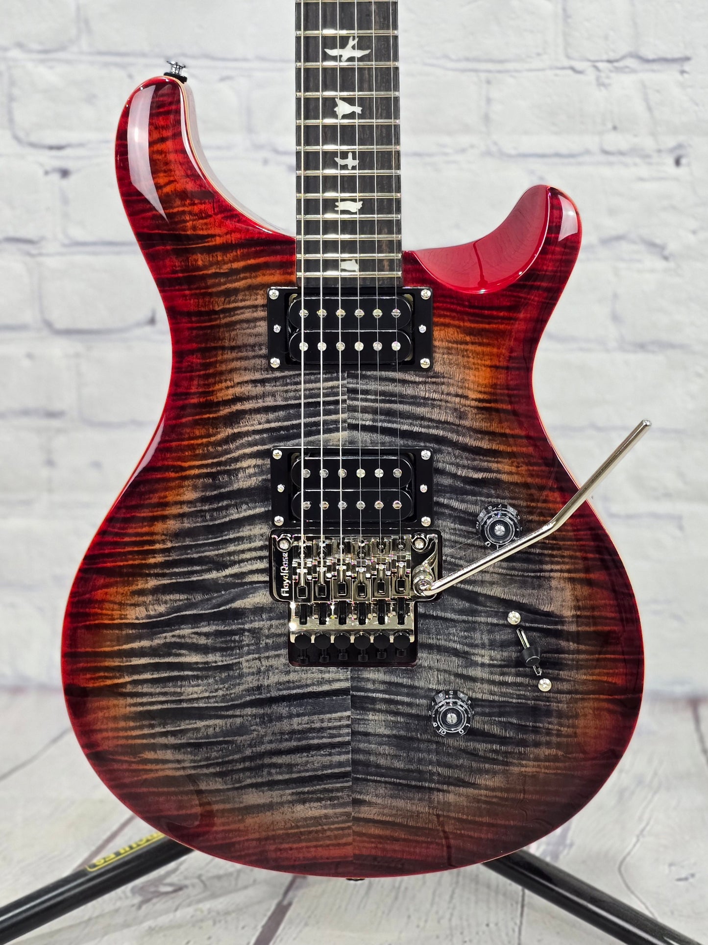 Paul Reed Smith PRS Guitars SE Custom 24 Floyd Rose Electric Guitar Charcoal Cherry Burst