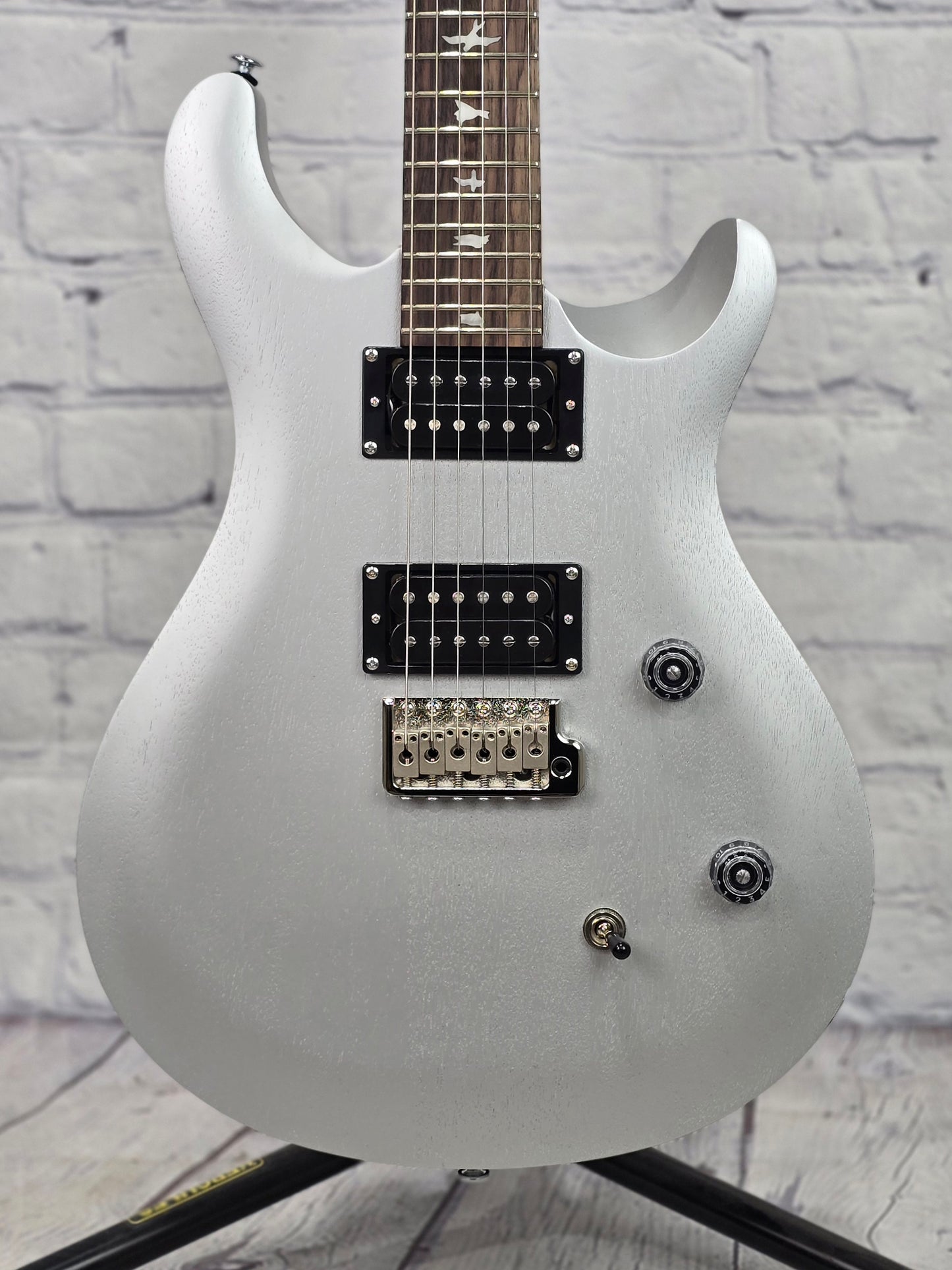Paul Reed Smith PRS Guitars SE CE24 Satin 6 String Electric Guitar Metallic Silver