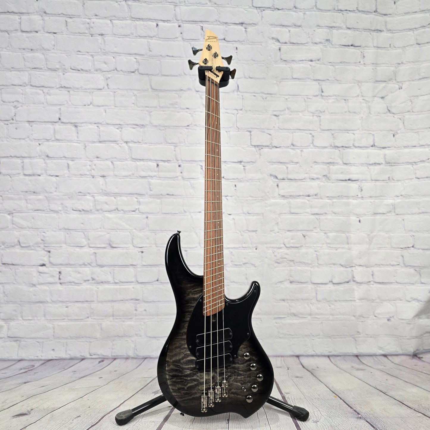 Dingwall Combustion C3 4 String Multiscale Bass Two Tone Burst Quilt