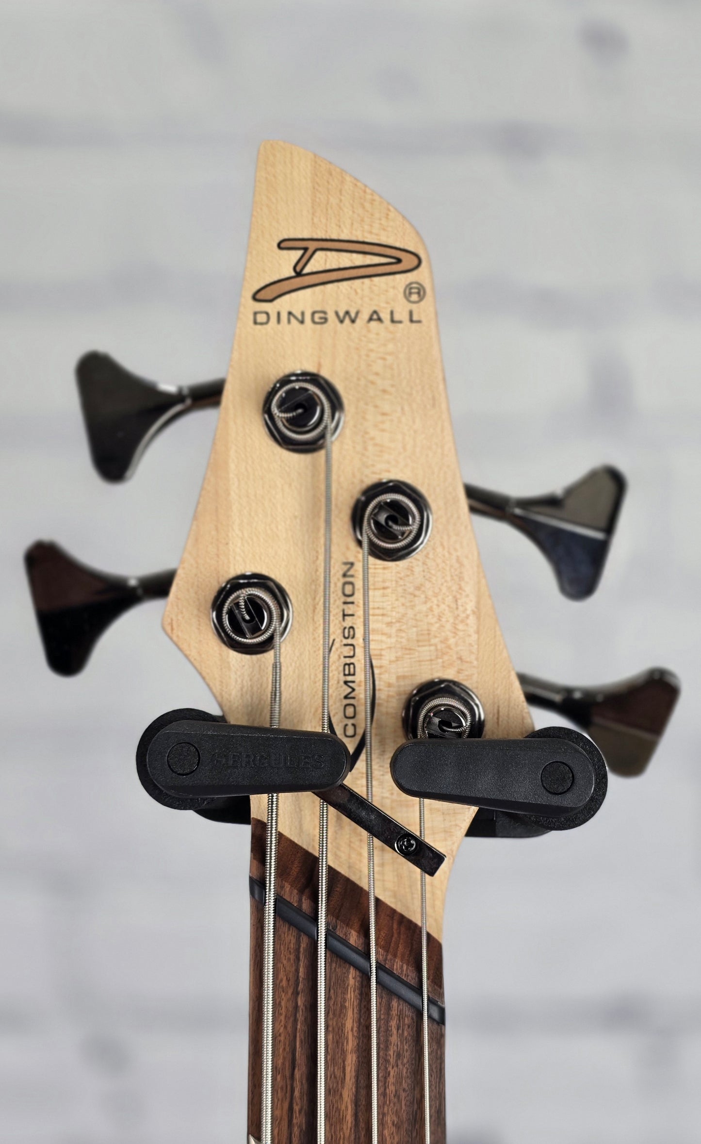 Dingwall Combustion C3 4 String Multiscale Bass Two Tone Burst Quilt