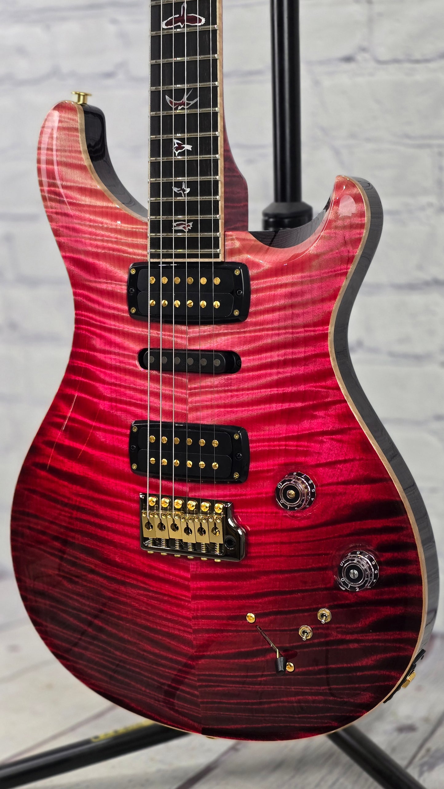 Paul Reed Smith PRS Guitars Private Stock #11409 Modern Eagle V 6 String Electric Guitar Blood Red Reverse Dragon's Breath