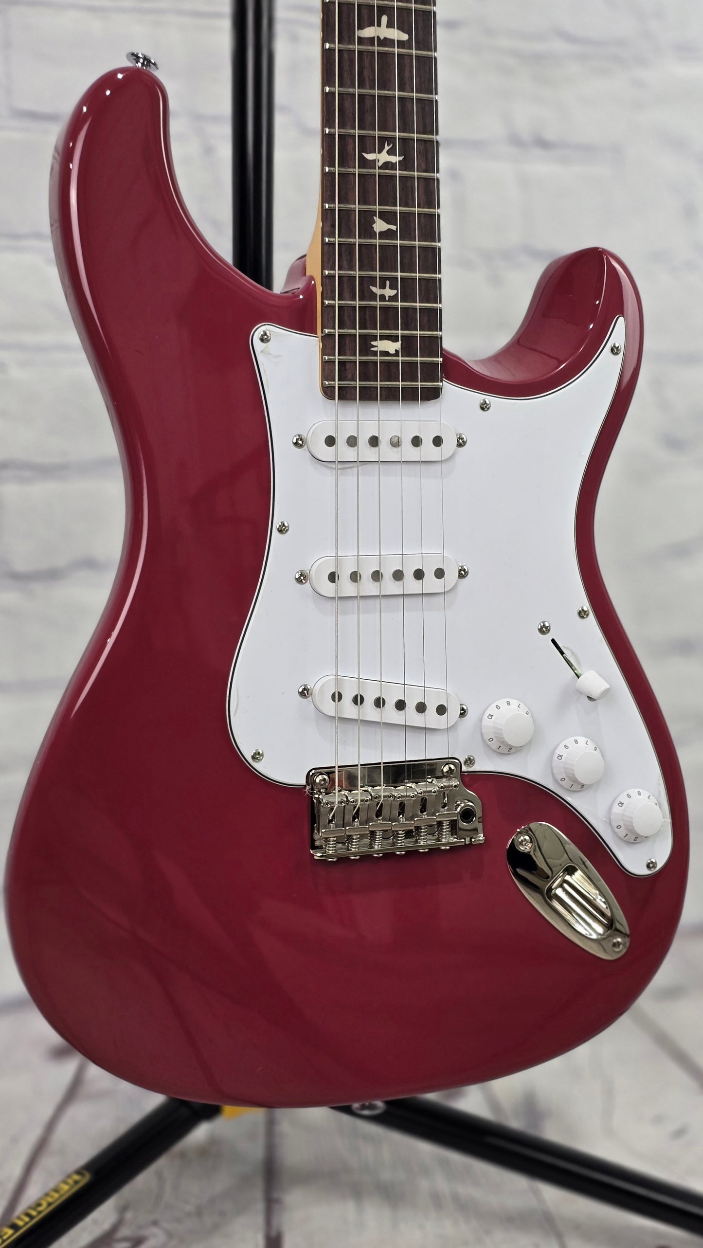 Paul Reed Smith PRS Guitars SE Silver Sky RW John Mayer Electric Guitar Derby Red