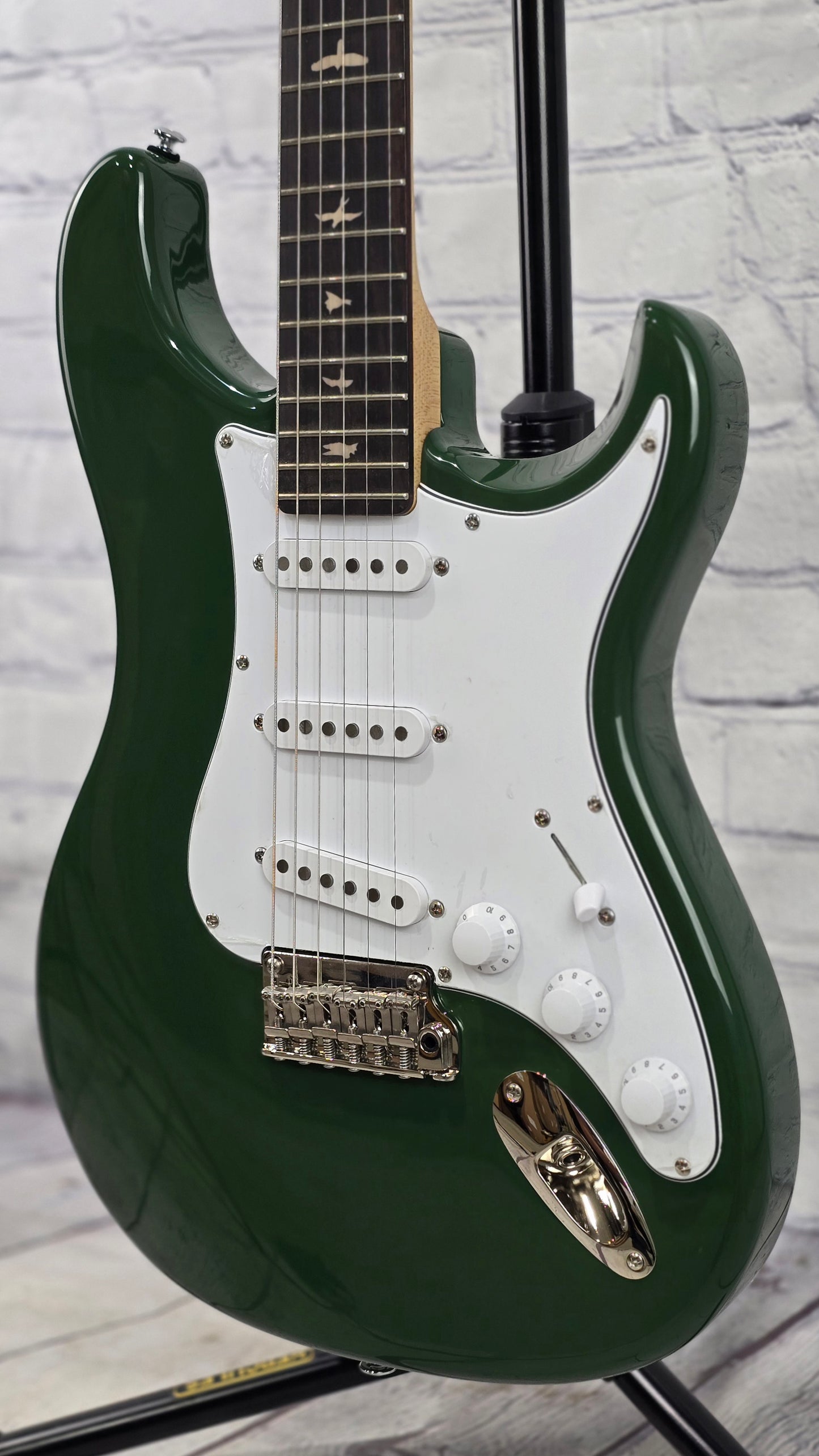 Paul Reed Smith PRS Guitars SE Silver Sky RW John Mayer Electric Guitar Laurel Green
