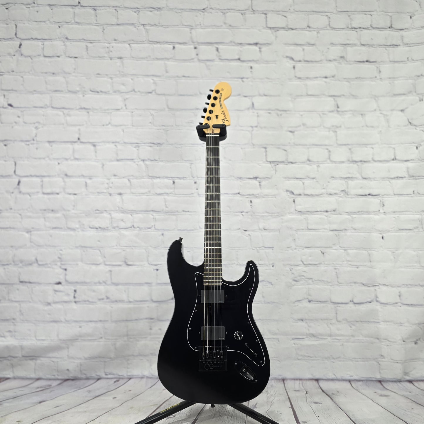 USED Fender USA Jim Root Stratocaster EverTune Electric Guitar Satin Black