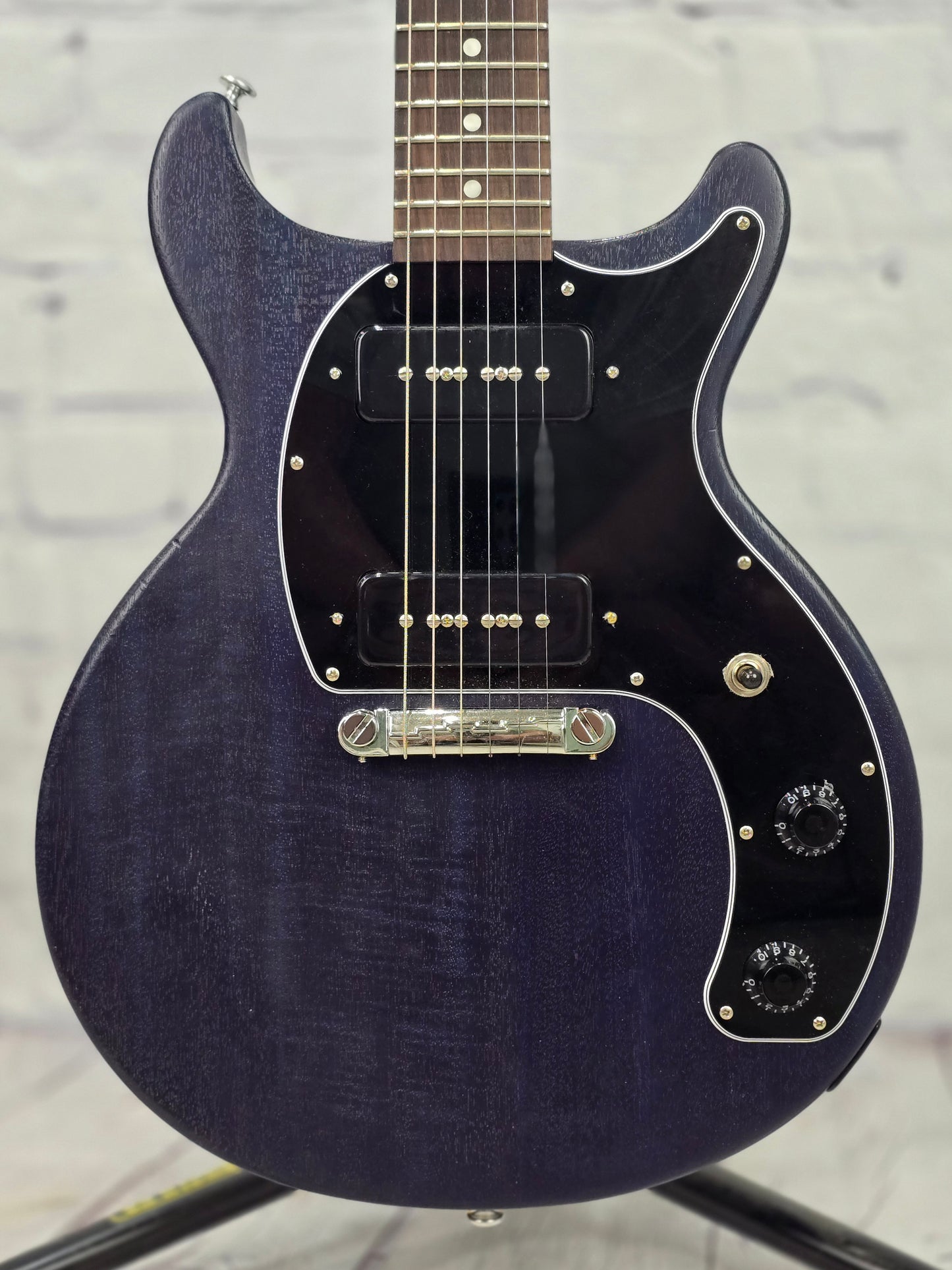 USED Gibson Les Paul Special Tribute DC 6 String Electric Guitar Blue Stain