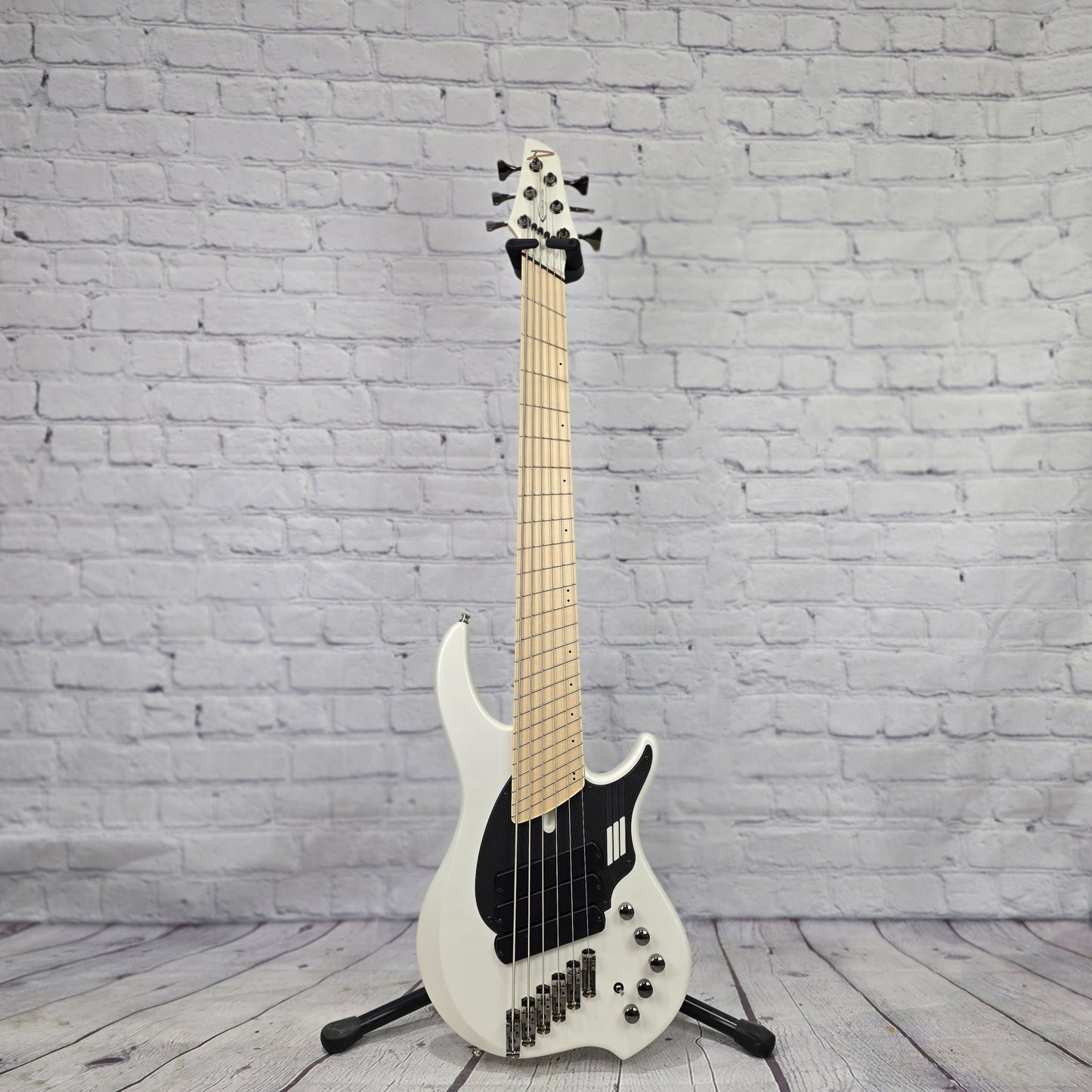 USED Dingwall NG3 6 String Nolly Bass Guitar Ducati White