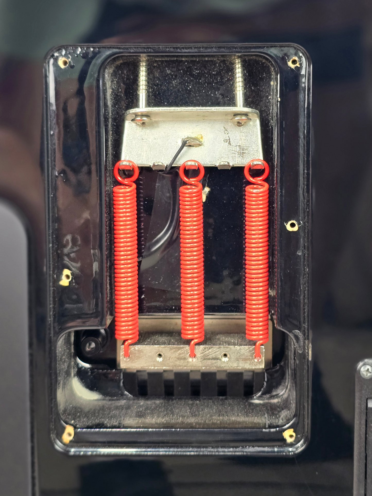 USED Jackson Pro RR24 6 String Electric Guitar Blood Red Bevels