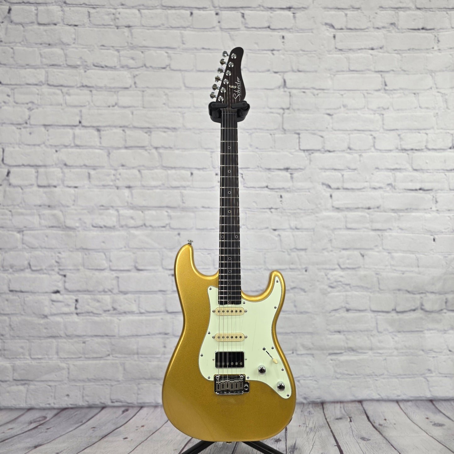 Schecter Nick Johnston Traditional HSS 10th Anniversary Electric Guitar Atomic Saffron SHC-1155