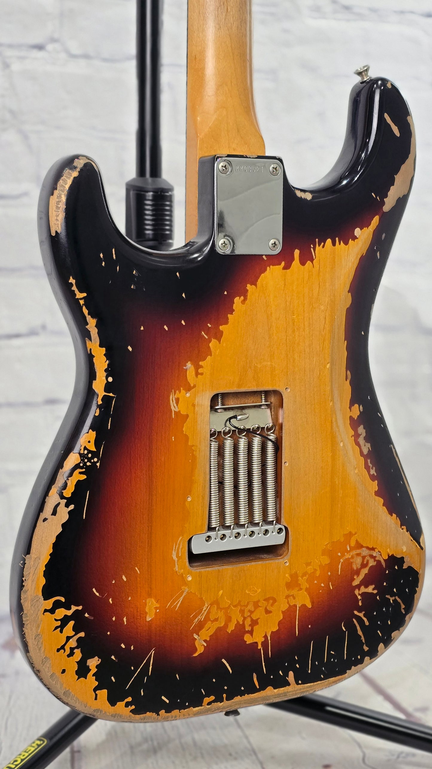 USED Fender Mike McCready Stratocaster Electric Guitar 3-Tone Sunburst Aged Relic