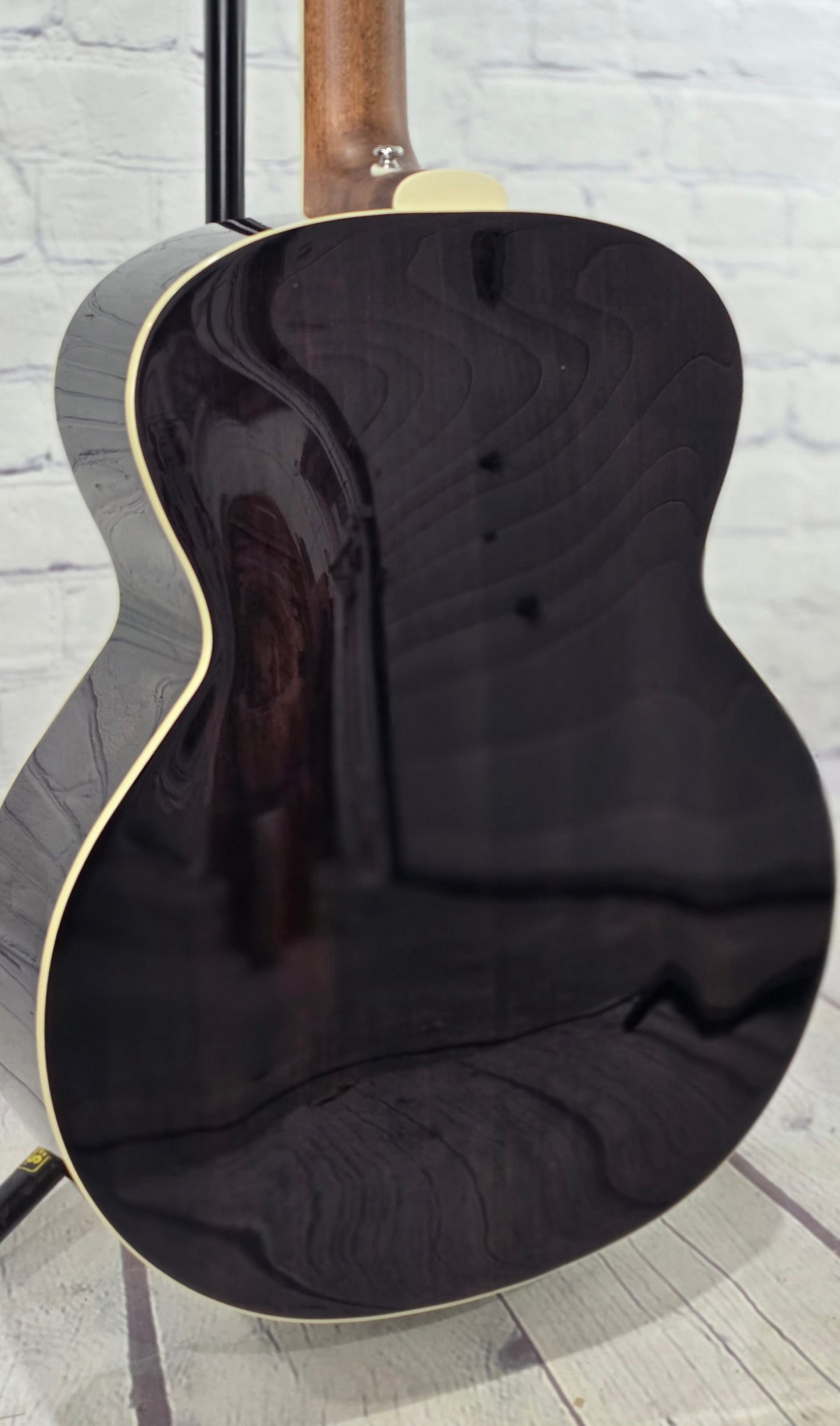 Guild Westerly Collection BT258E DLX 8 String Acoustic Guitar Natural