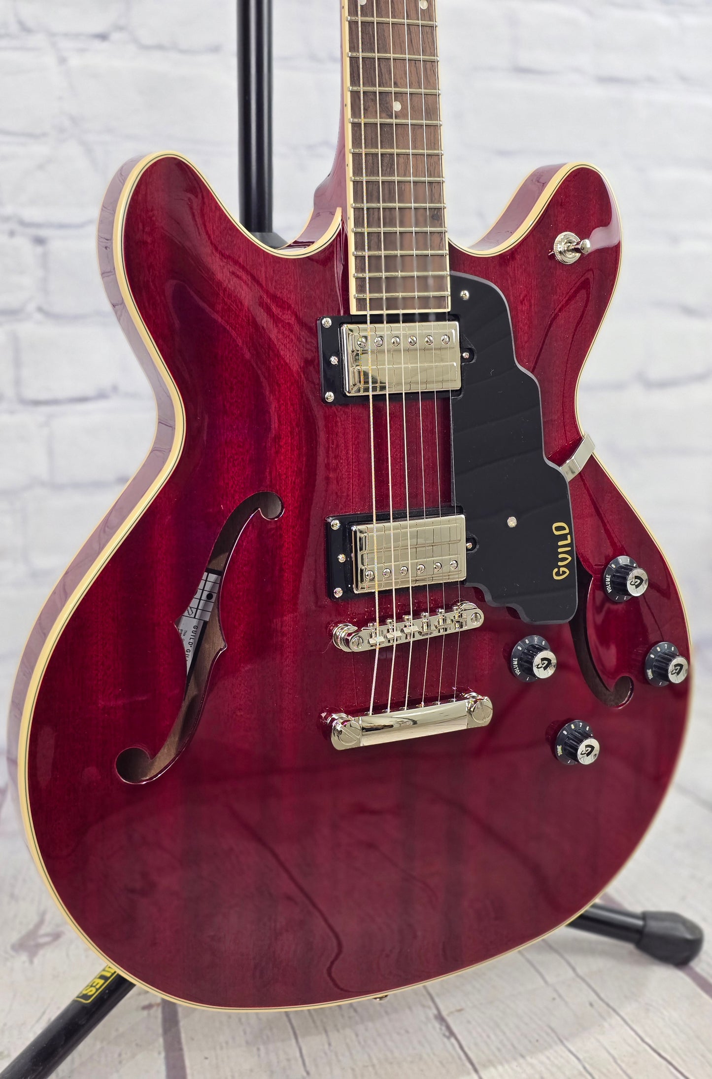 Guild Starfire I DC 6 String Semi-Hollow Electric Guitar Cherry Red