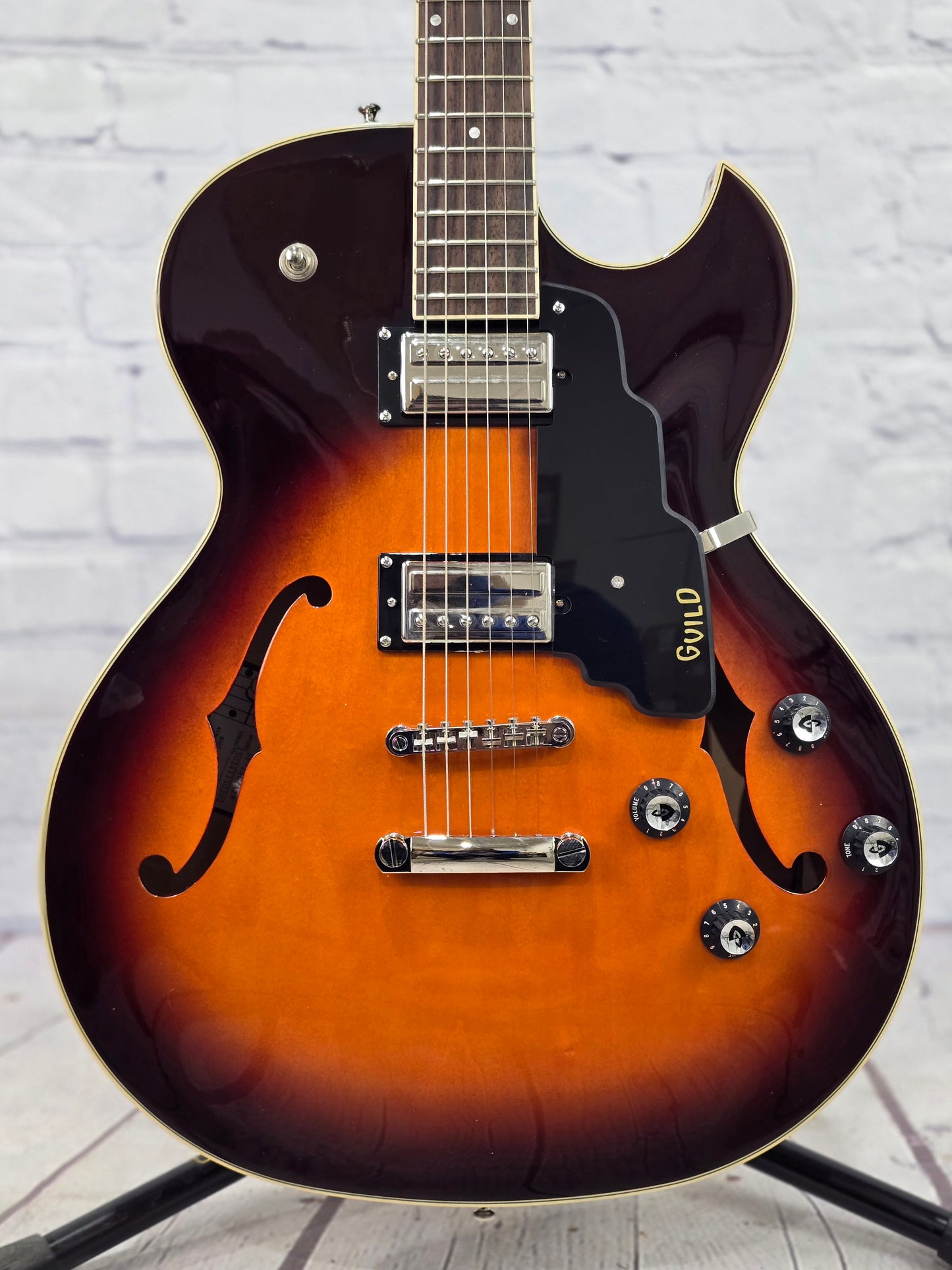 Guild Starfire I SC 6 String Semi-Hollow Electric Guitar Antique Burst