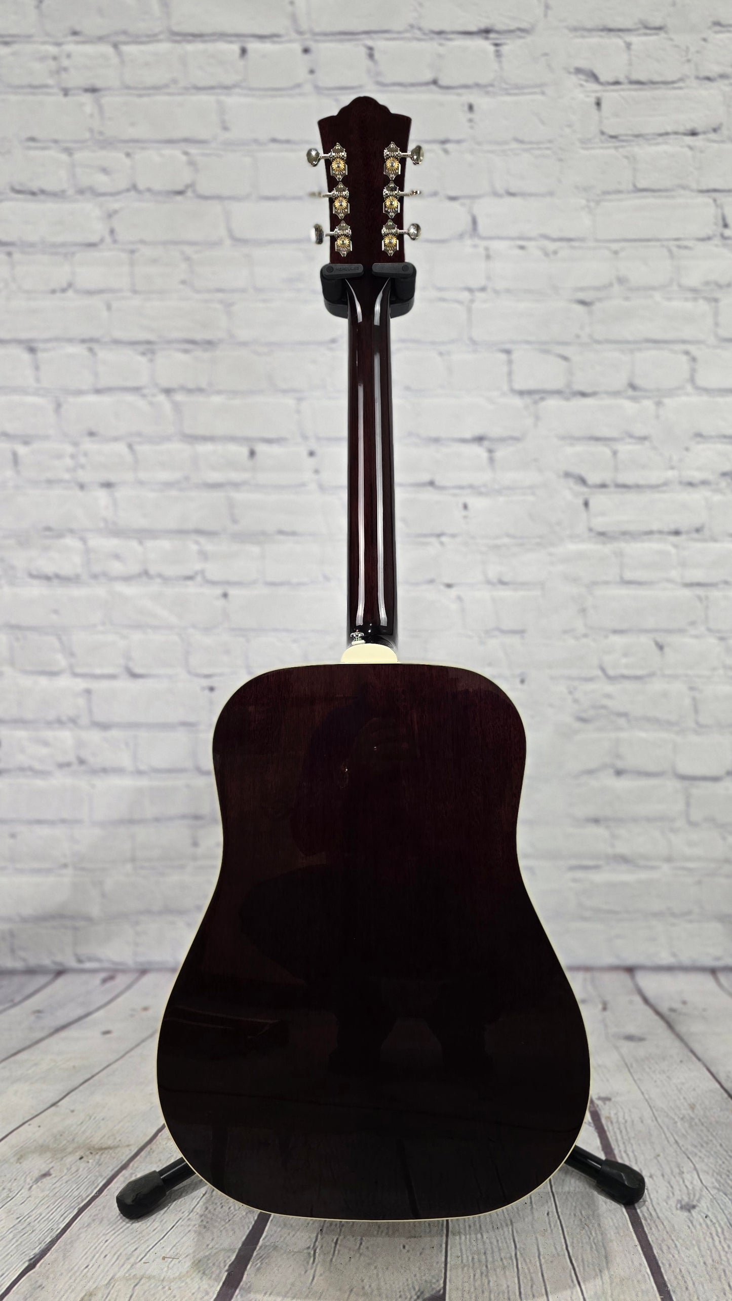 Guild Westerly Collection D-140 ATB Dreadnaught 6 String Acoustic Guitar Antique Burst
