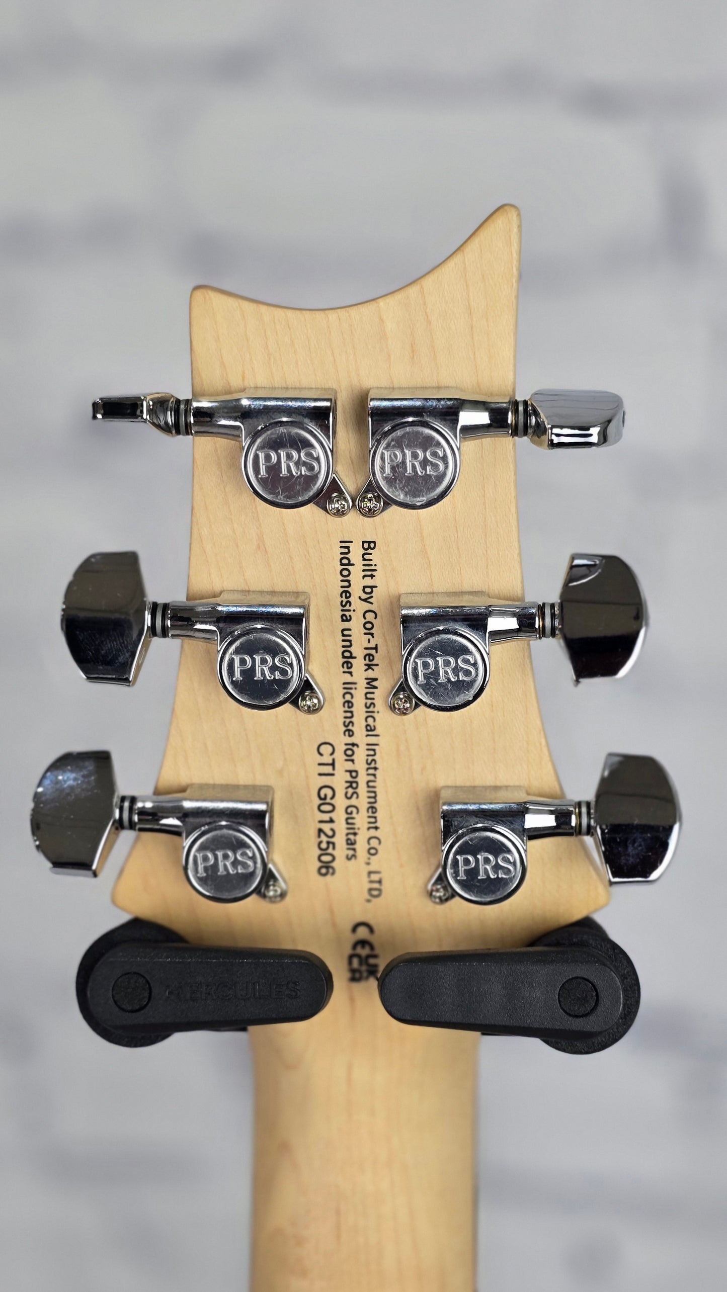 Paul Reed Smith PRS SE CE24 6 String Electric Guitar Turquoise