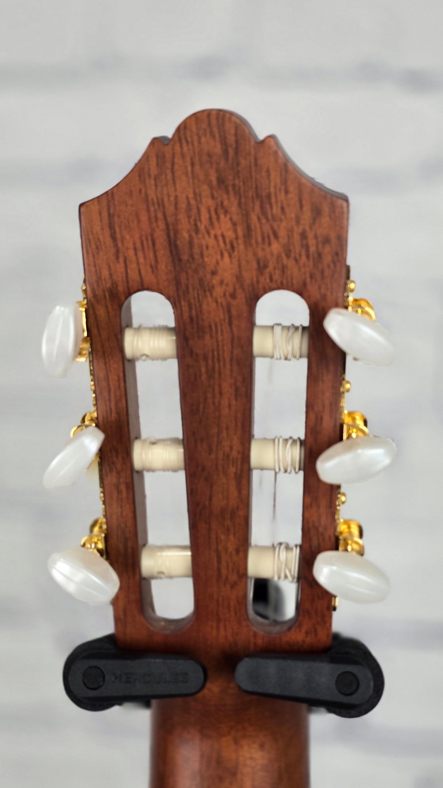 Yamaha CG-TA Classical TransAcoustic Series Acoustic Guitar Vintage Tint